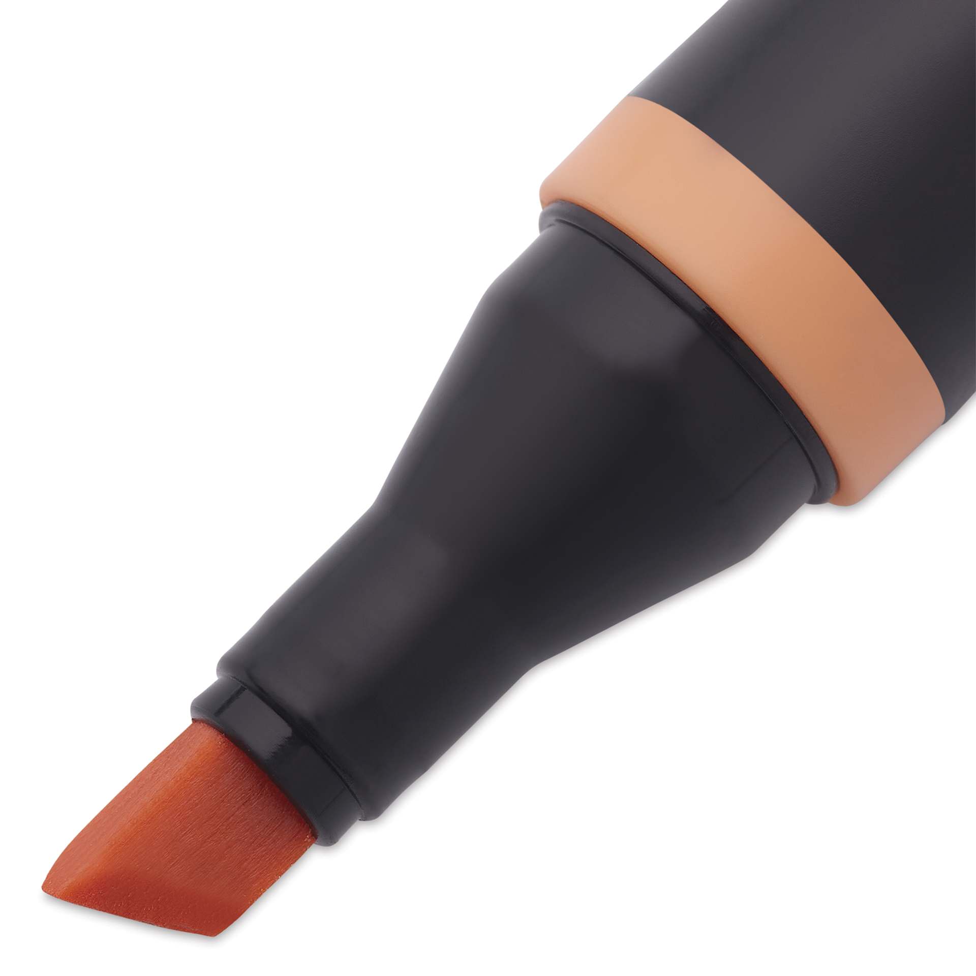 Blick Studio Alcohol Art Marker - 305 Orange Sherbet, close-up of the chisel tip