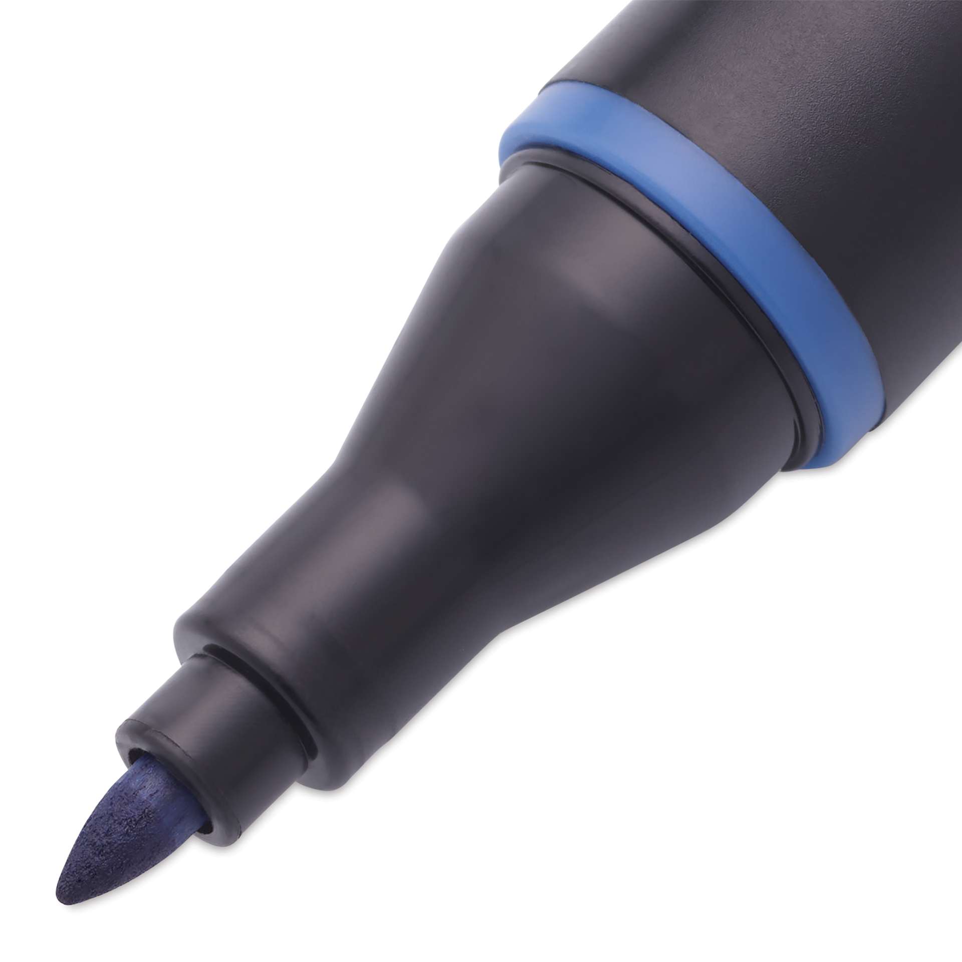 Blick Studio Alcohol Art Marker - 074 Ink Blue, close-up of the fine tip