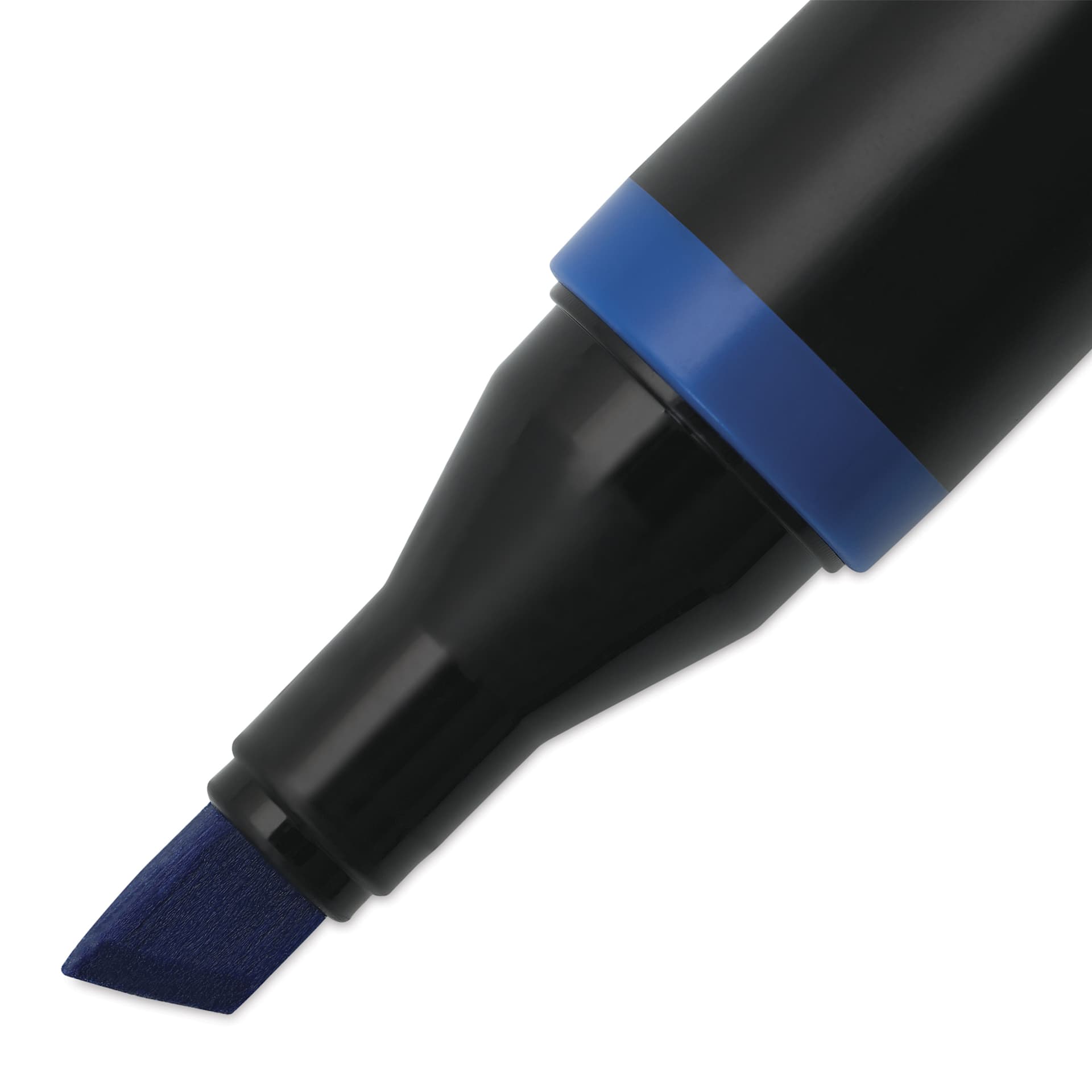 Blick Studio Alcohol Art Marker - 546 Cool Blue, close-up of the chisel tip