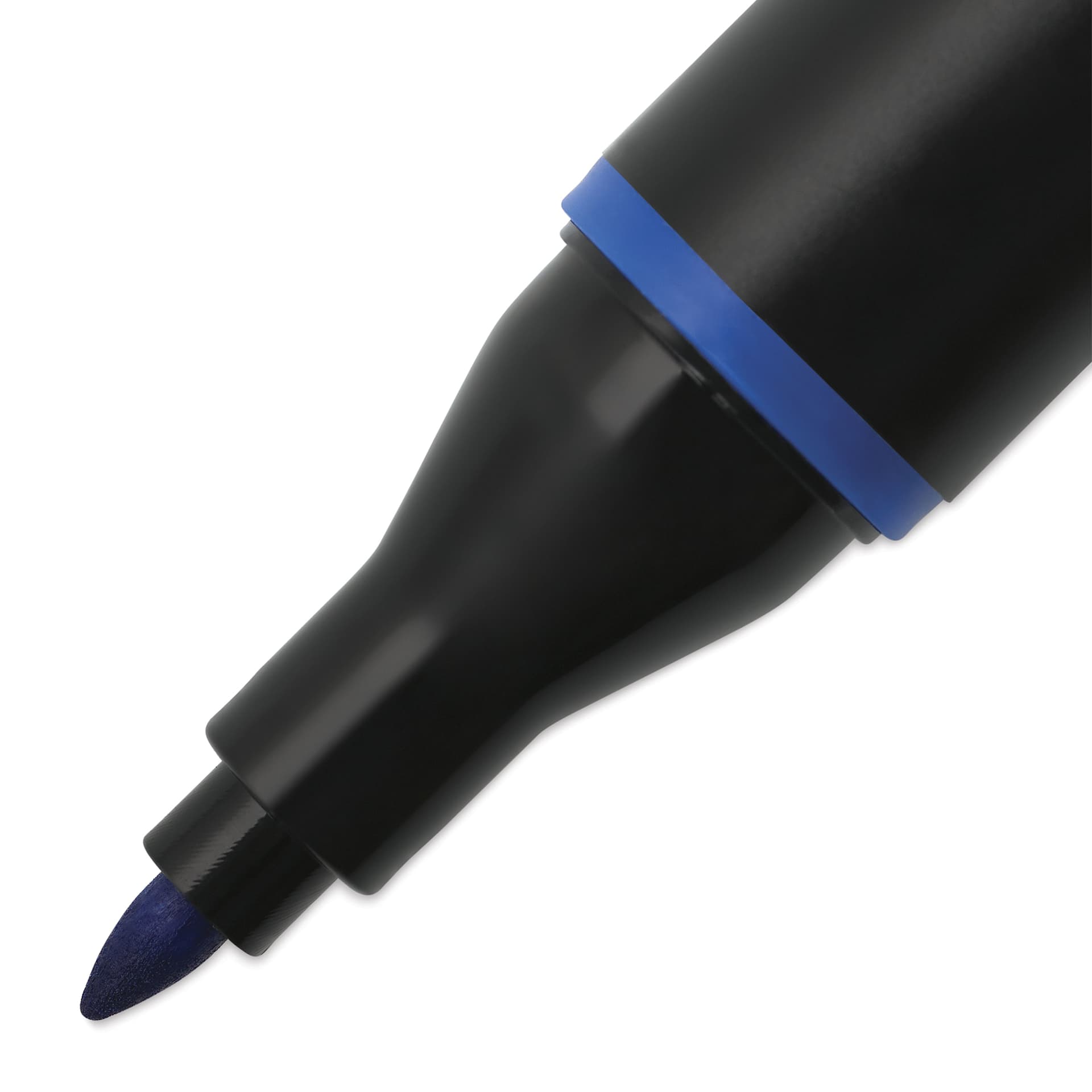 Blick Studio Alcohol Art Marker - 547 Blue Ribbon, close-up of the fine tip