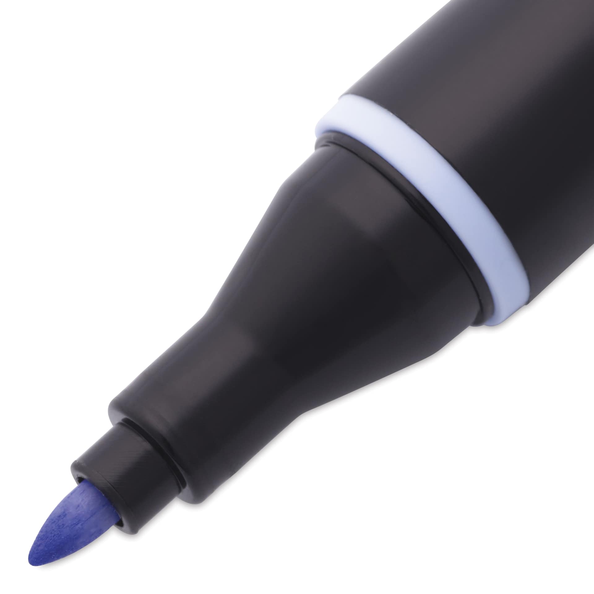 Blick Studio Alcohol Art Marker - 018 Periwinkle, close-up of bullet tip
