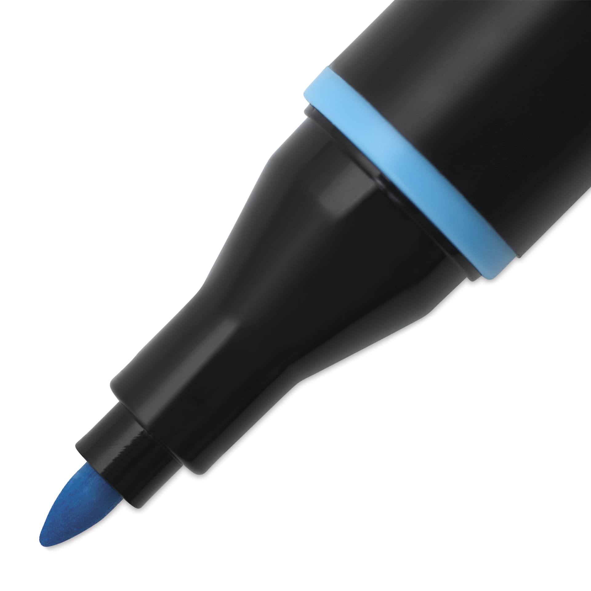 Blick Studio Alcohol Art Marker - 536 Azure Blue, close-up of the fine tip