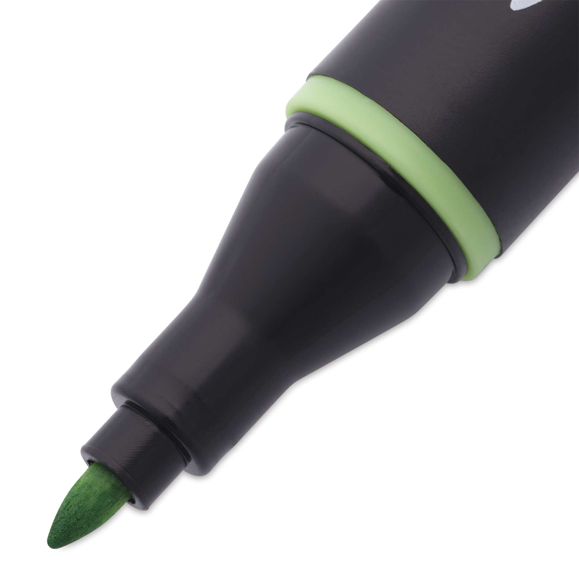 Blick Studio Alcohol Art Marker - 044 Apple Green, close-up of the bullet tip