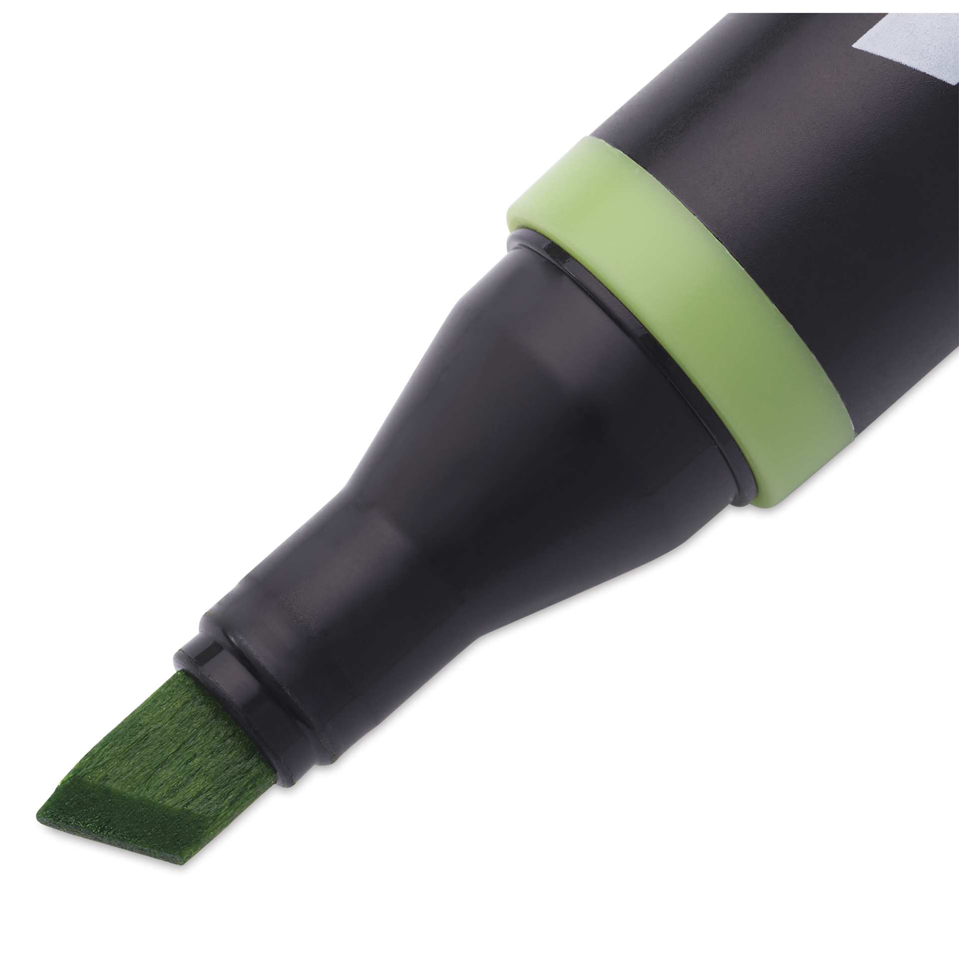 Blick Studio Alcohol Art Marker - 043 Spring Green, close-up of chisel tip