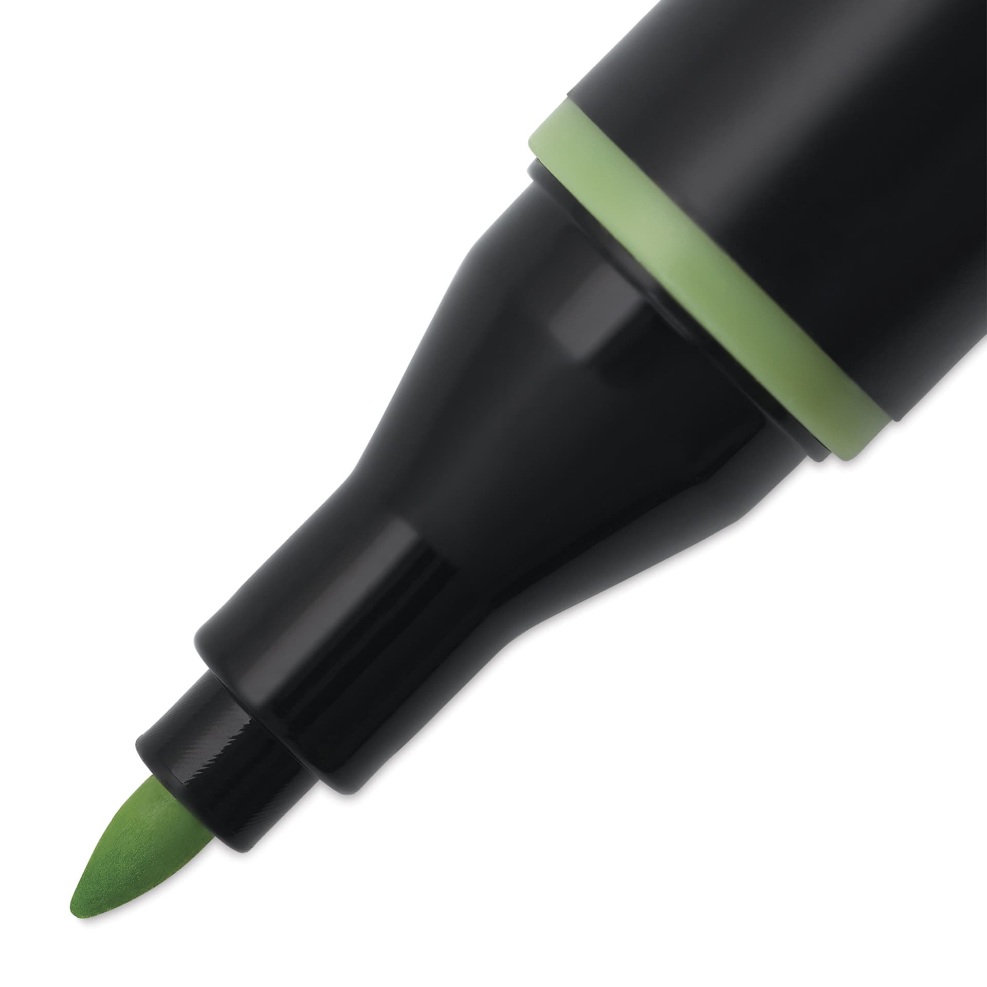 Blick Studio Alcohol Art Marker - 421 Willow Green, close-up of the fine tip