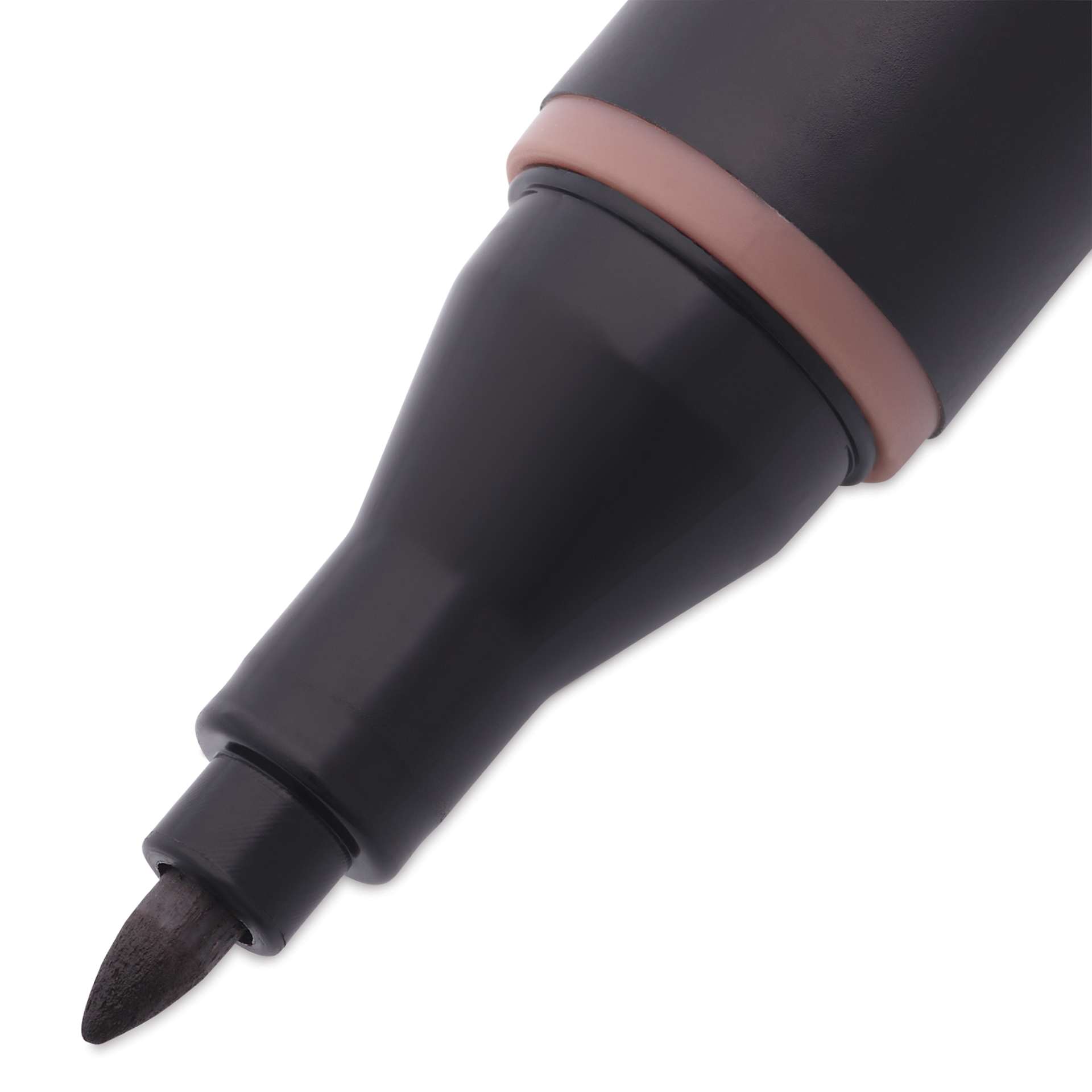 Blick Studio Alcohol Art Marker - 002 Dark Brown, close-up of the fine tip