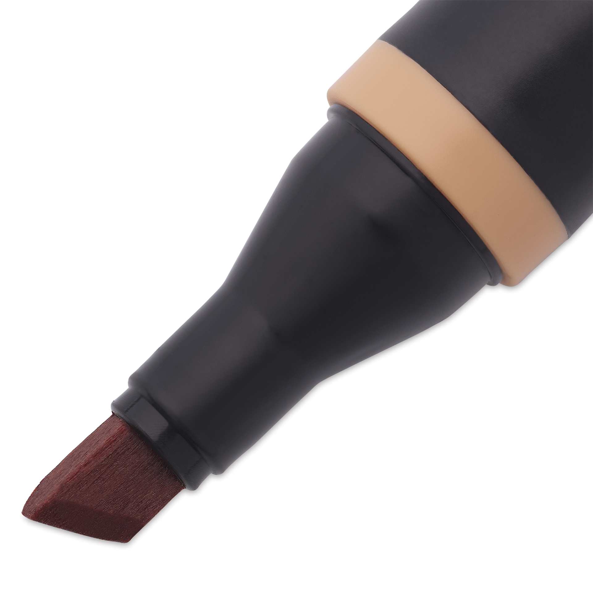 Blick Studio Alcohol Art Marker - 087 Tan, close-up of chisel tip