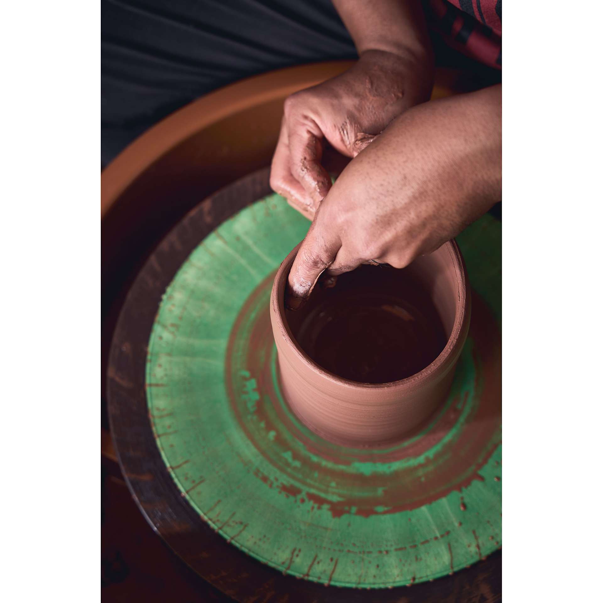 Speedball Bats being used on pottery wheel