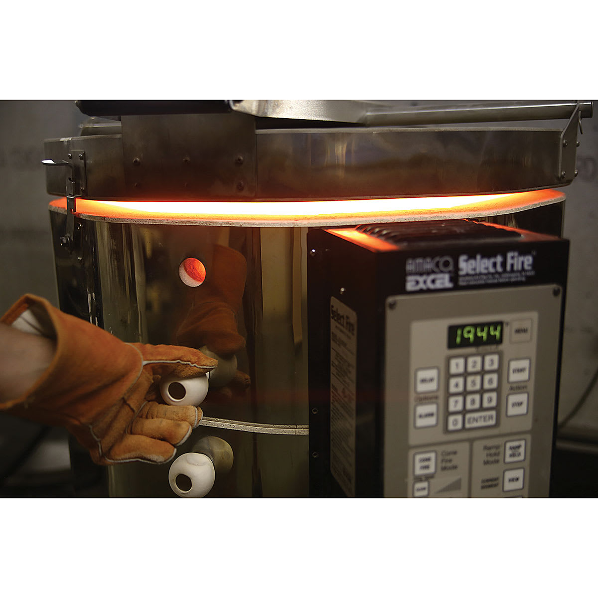 Amaco Excel Kiln with EZ-Lift - EX399SF, 208V, 1P, 48A, 28" Dia x 27" D - in use