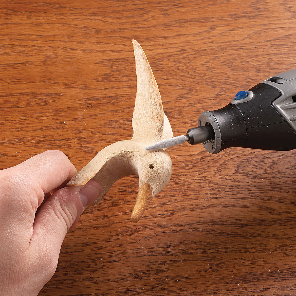 Dremel 3000 Variable Speed Rotary Tool - Example of use sanding wood