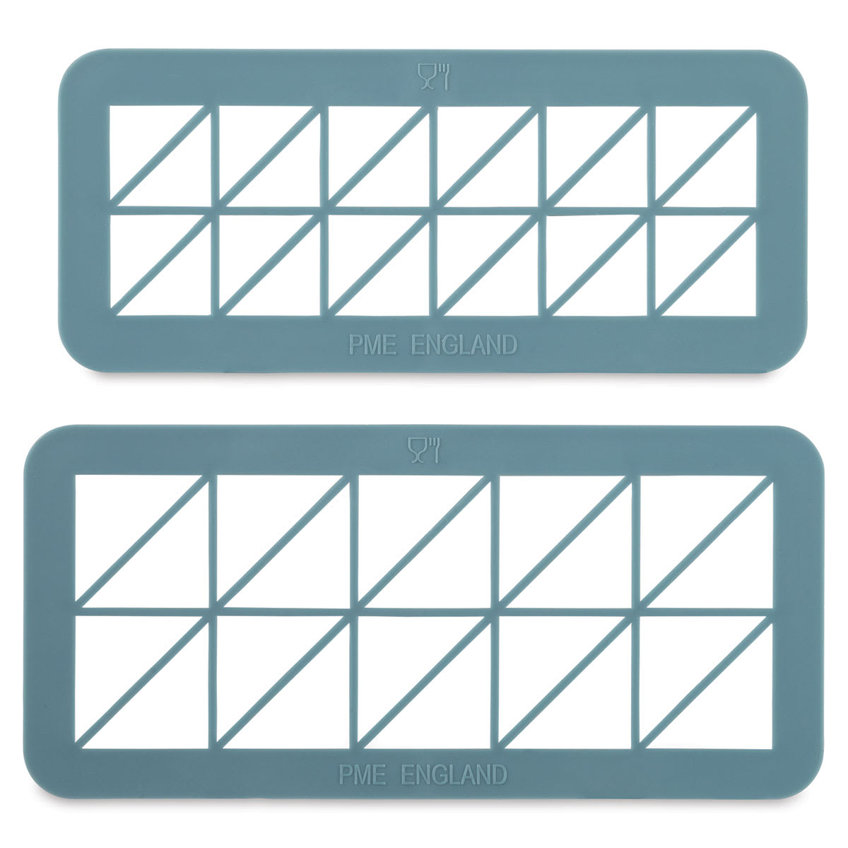Sculpey Tools Mosaic Cutters - Top view of both sizes of Triangle cutters