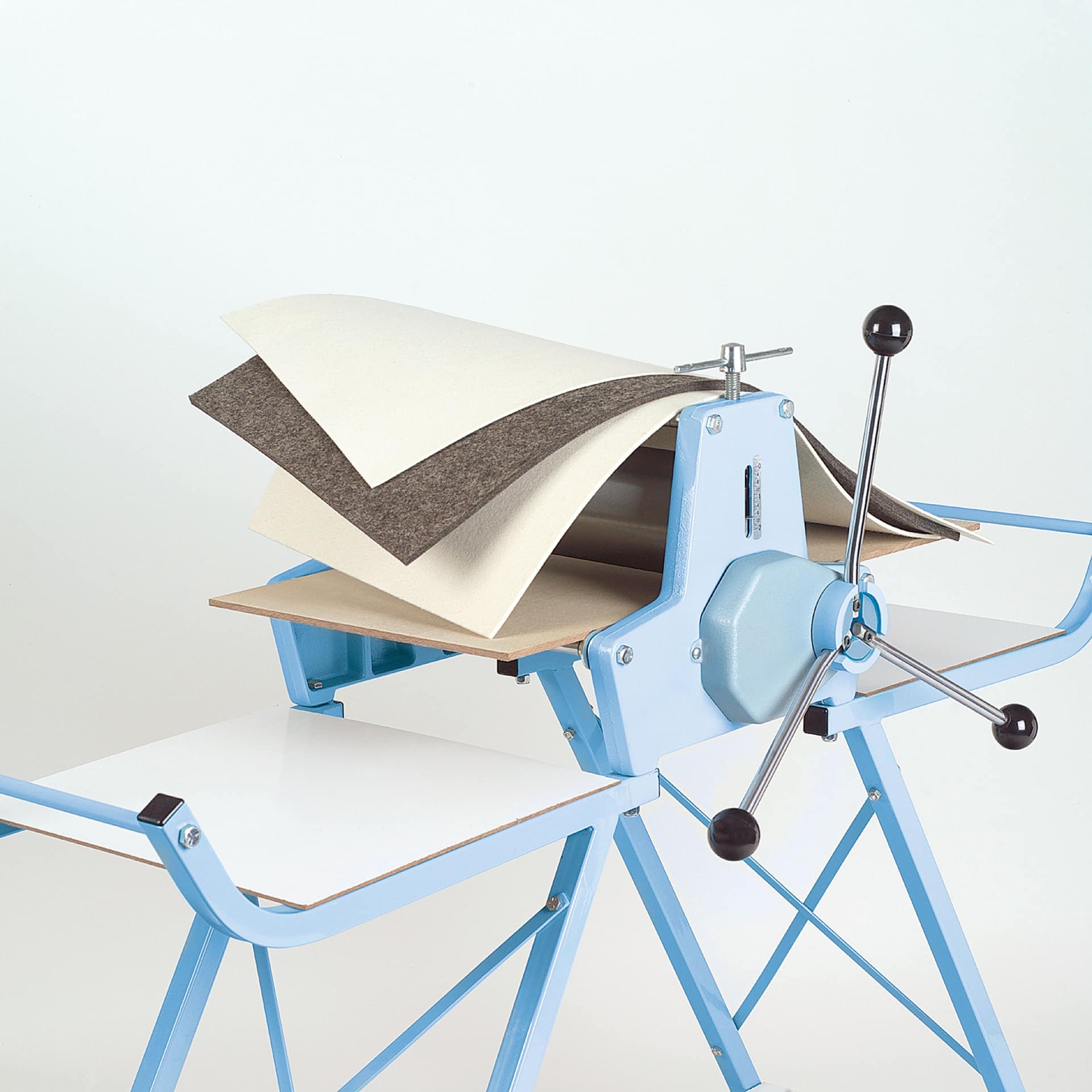 Blick 906 Etching Press (Blankets laying on press)