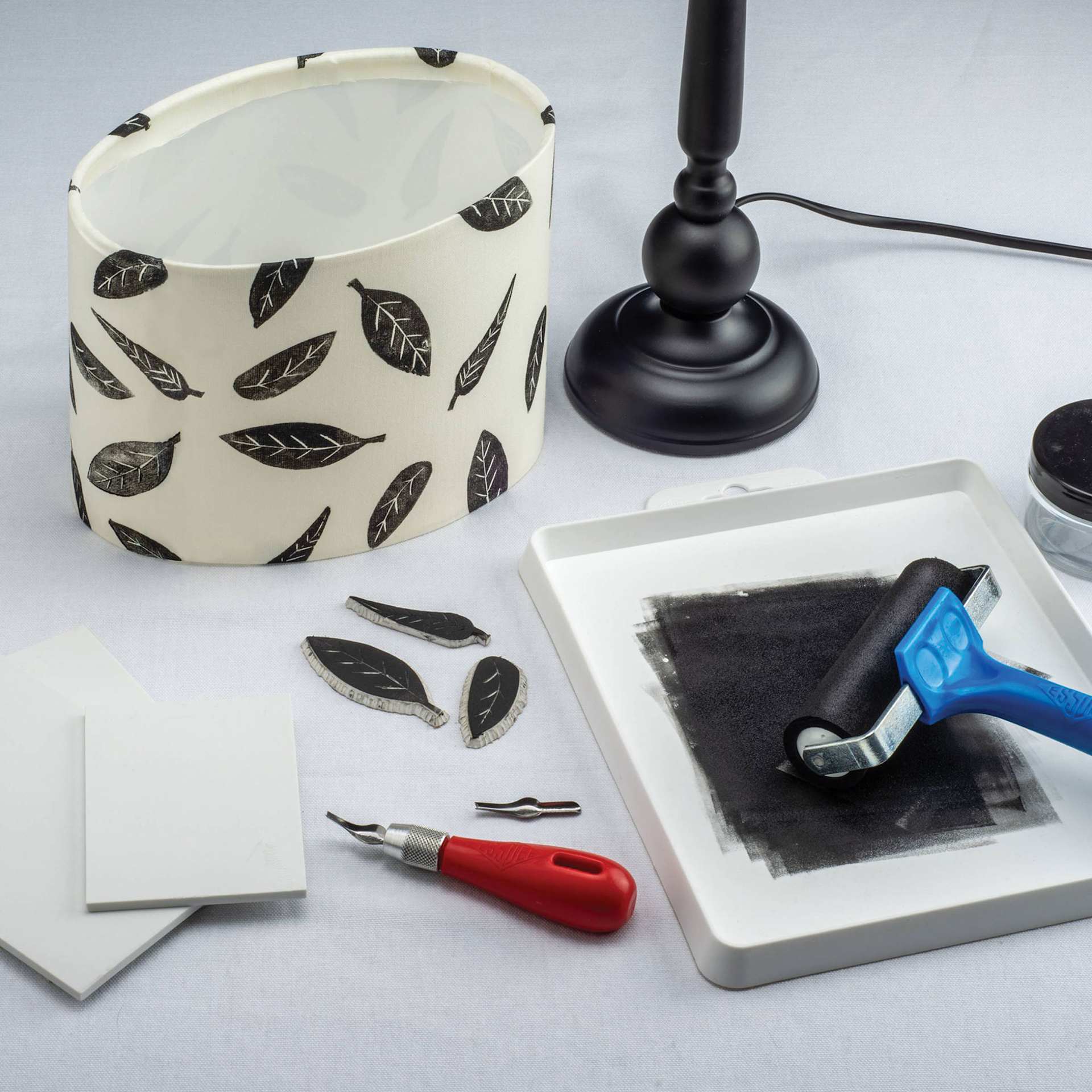 Essdee Fabric Lino Printing Kit (Leafs being printed onto lampshade)