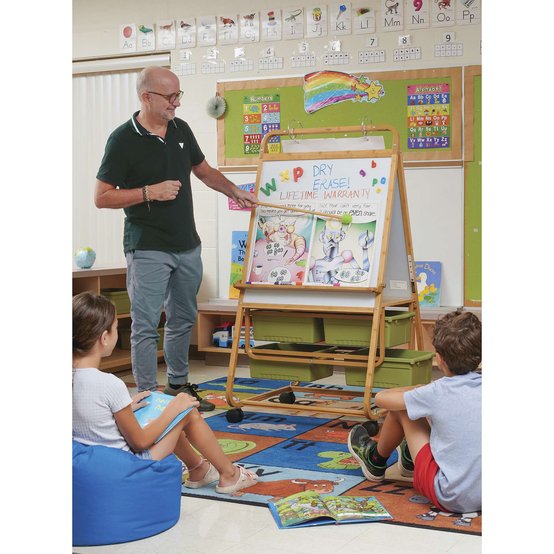Copernicus Double-Sided Bamboo Easel, teacher and students