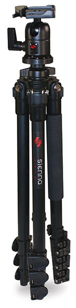 Sienna Plein Air Tripod - Folded and upright for transport