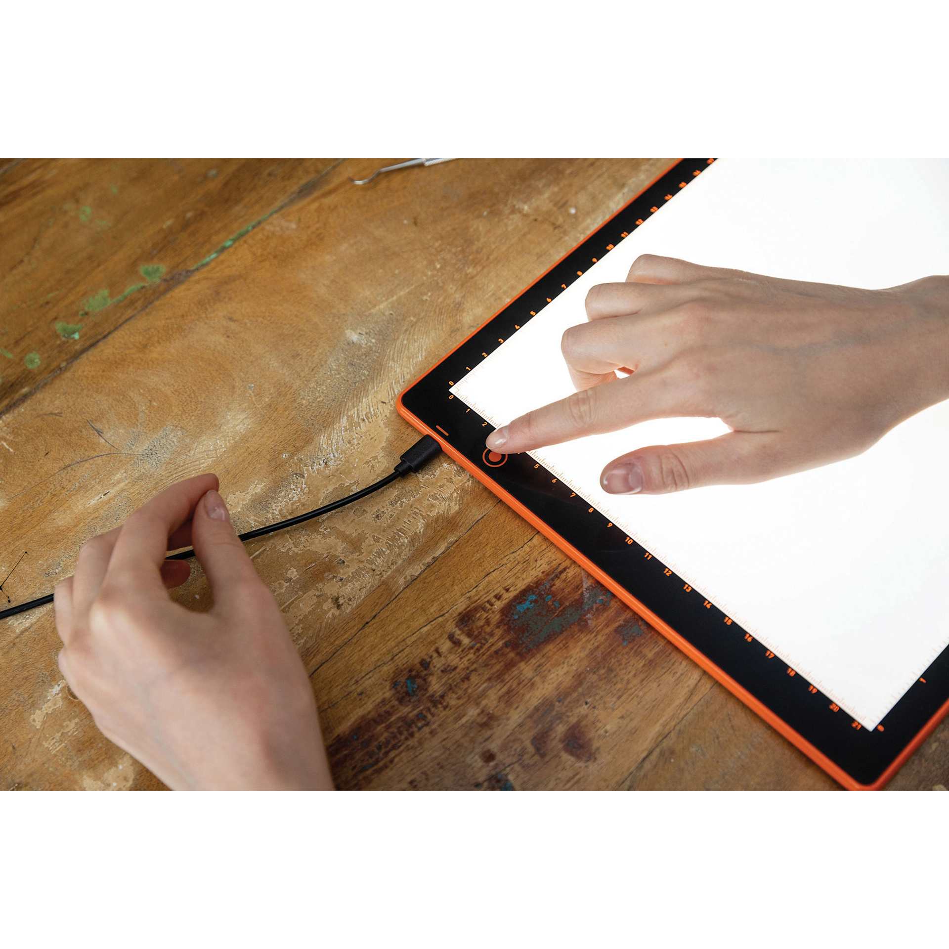 Daylight Wafer LED Light Pad - 10" x 14" - with electrical cord attached