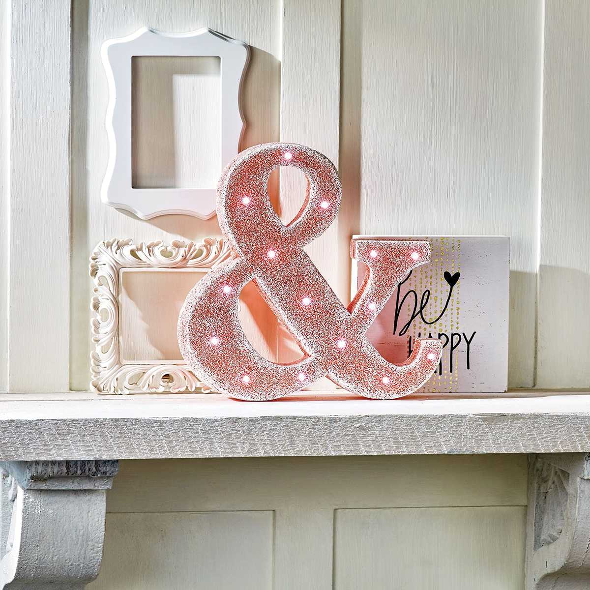 FloraCraft CraftFōM Blocks and Shapes - 1" x 9.9" x 11.9", Block - finished LED ampersand artwork example