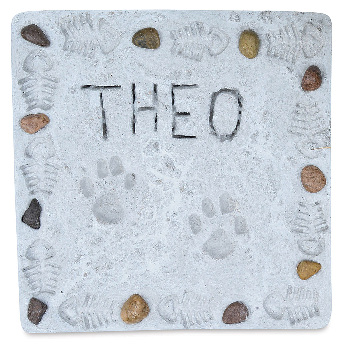 Milestones Mosaic Stepping Stone Kit  - Paw Print (Sample paw print stepping stone)