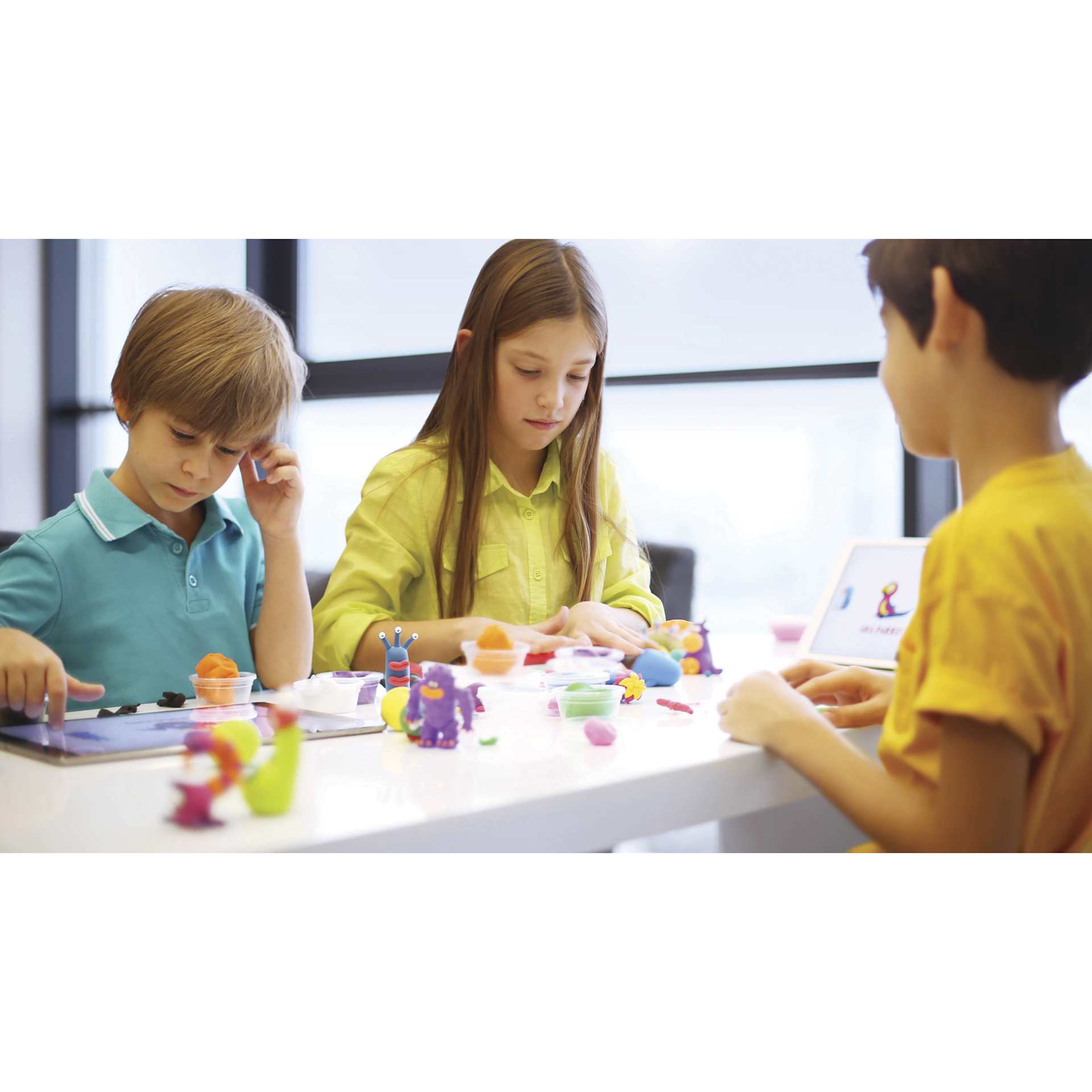 Fat Brain Toys Hey Clay Kit - Aliens - in use