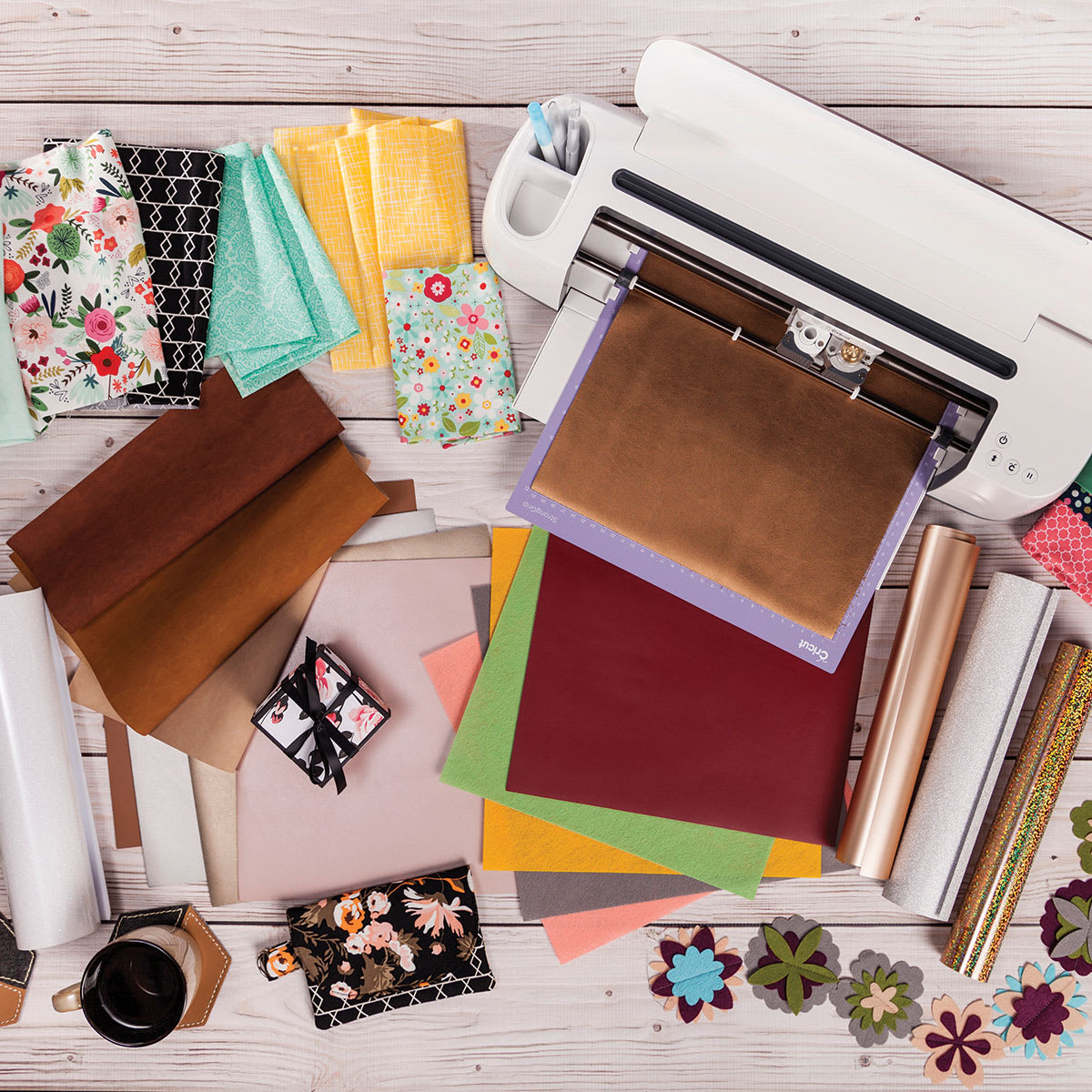 Cricut Genuine Leather - Example of Use, Accessories purchased separately