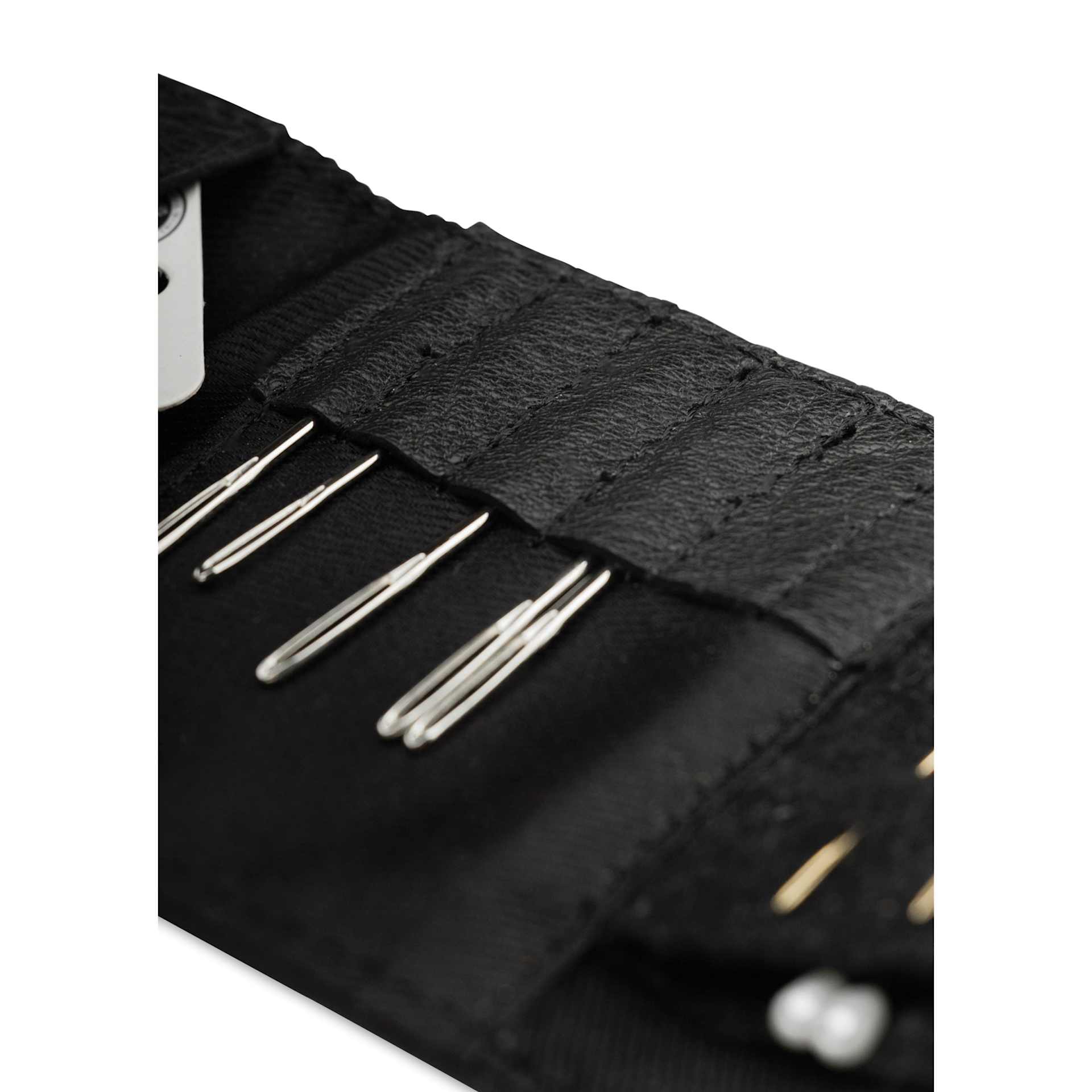 Muud Carla Foldable Leather Sewing Needle Case - Black - large needle storage (materials not included)