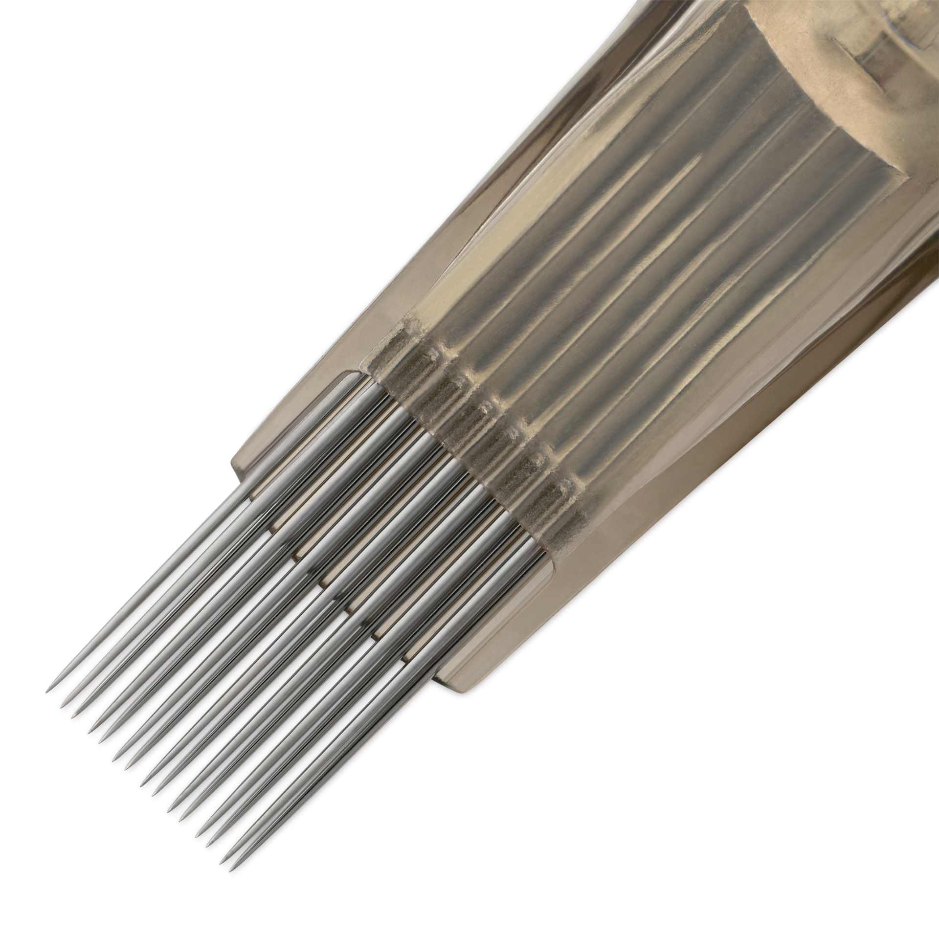 Peak Quartz Magnum Long Taper Tattoo Needle Cartridges - #12, 15 Needles, Pkg of 20, close-up of needle