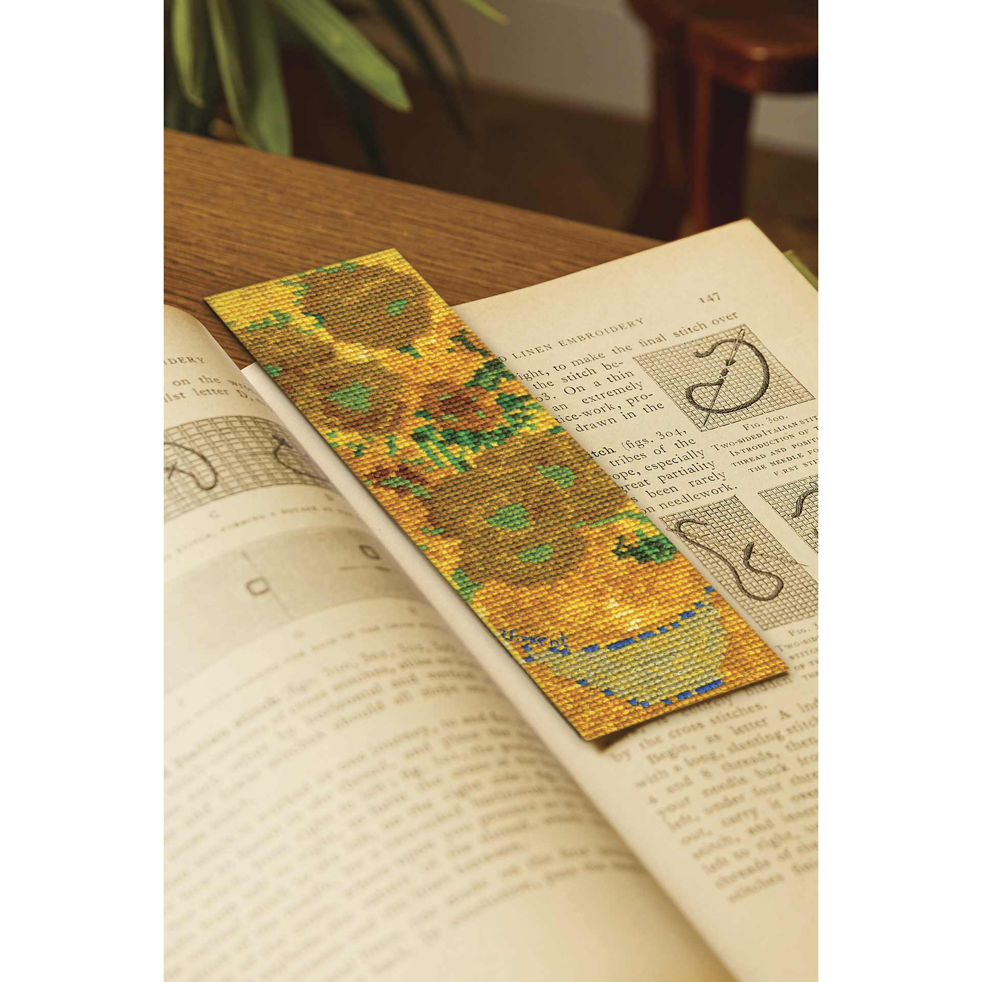 DMC The Masters Collection Cross Stitch Bookmark Kit - "Sunflowers" by Van Gogh