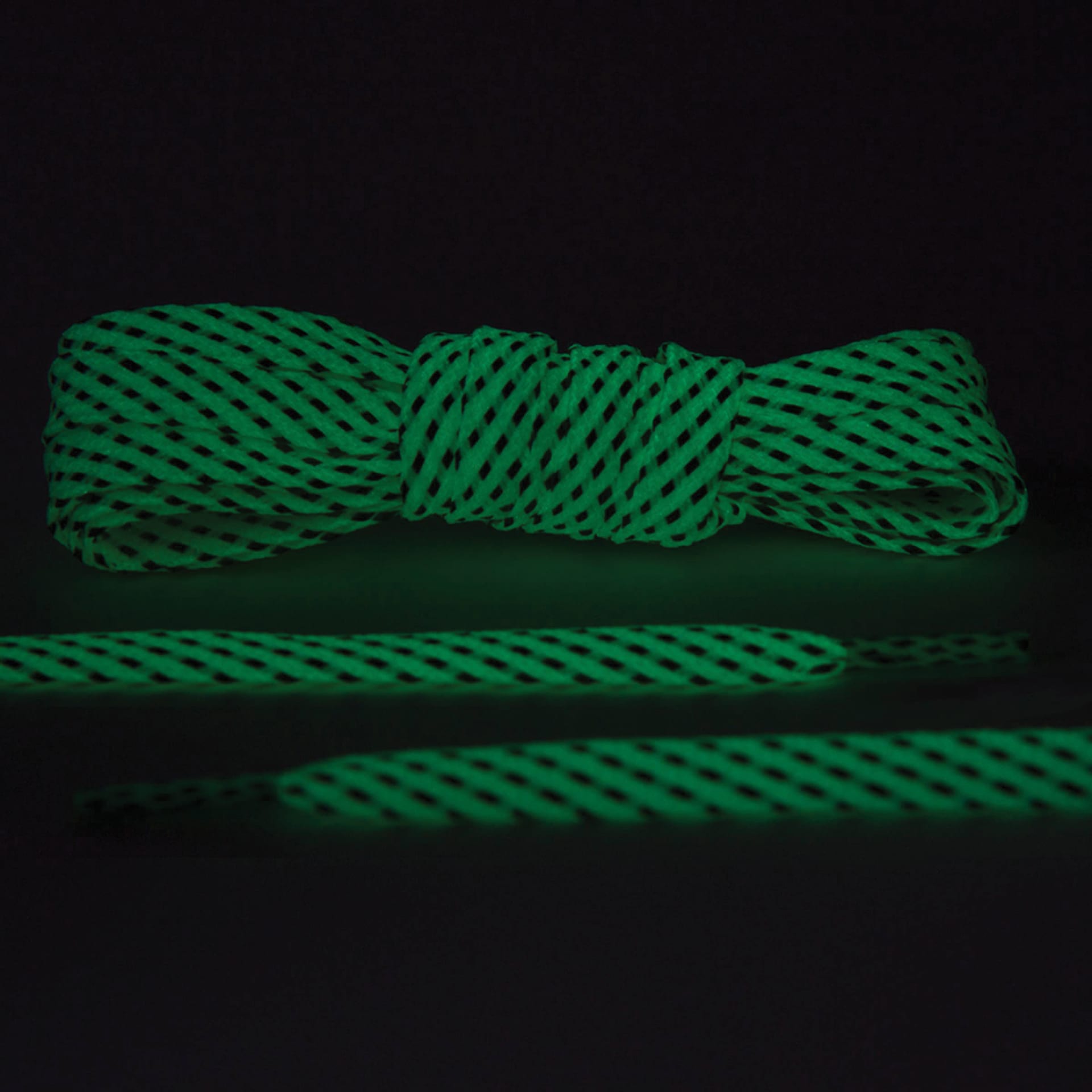 Angelus Lace Lab Flat Colored Shoe Laces - Glow in the Dark, 45" Long - glowing in dark