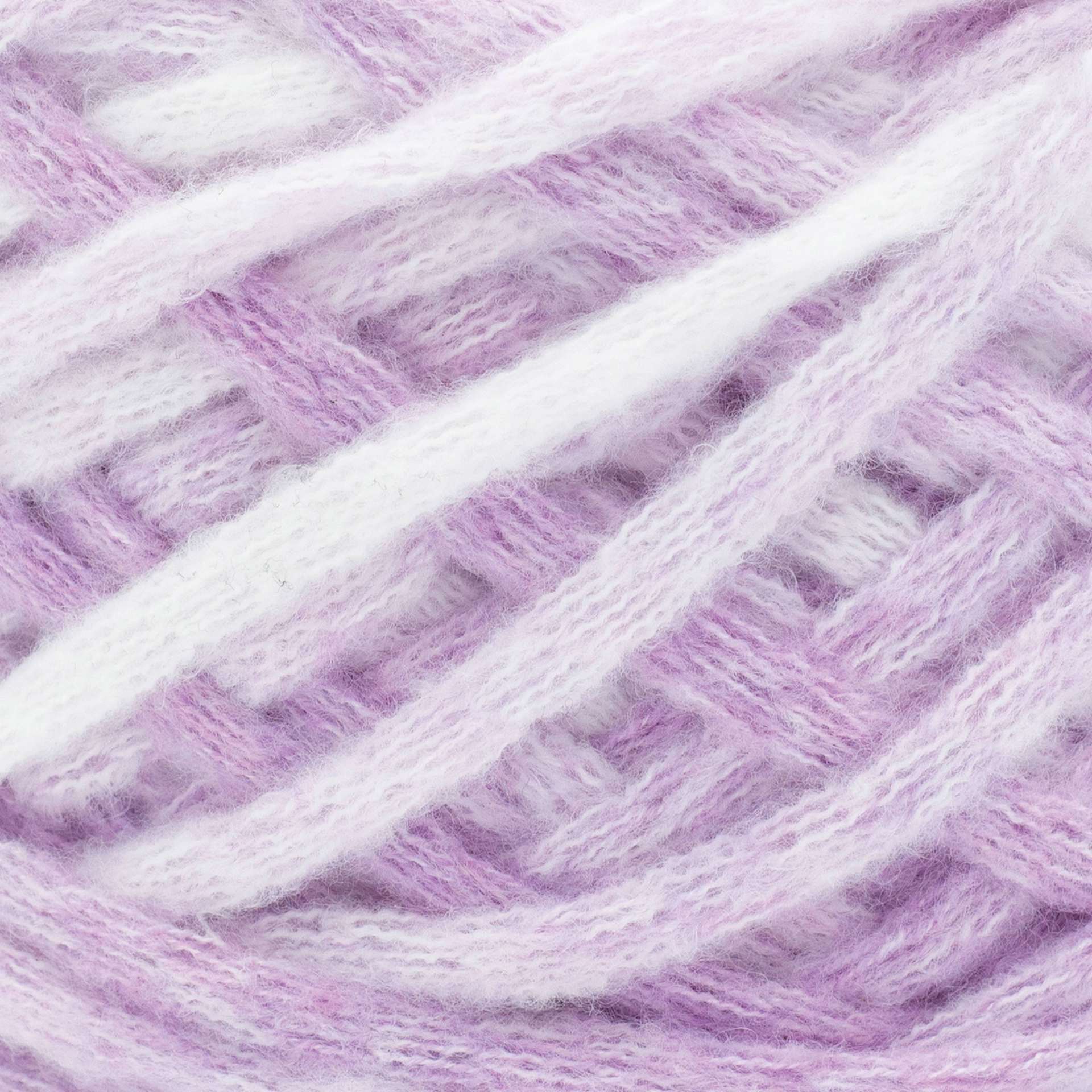 Lion Brand Cover Story Chainette Yarn - Lilac close-up