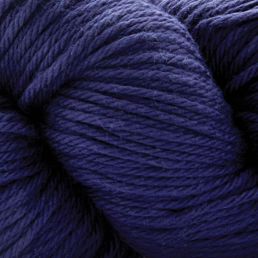 Universal Yarn Cotton Supreme - Navy, close-up