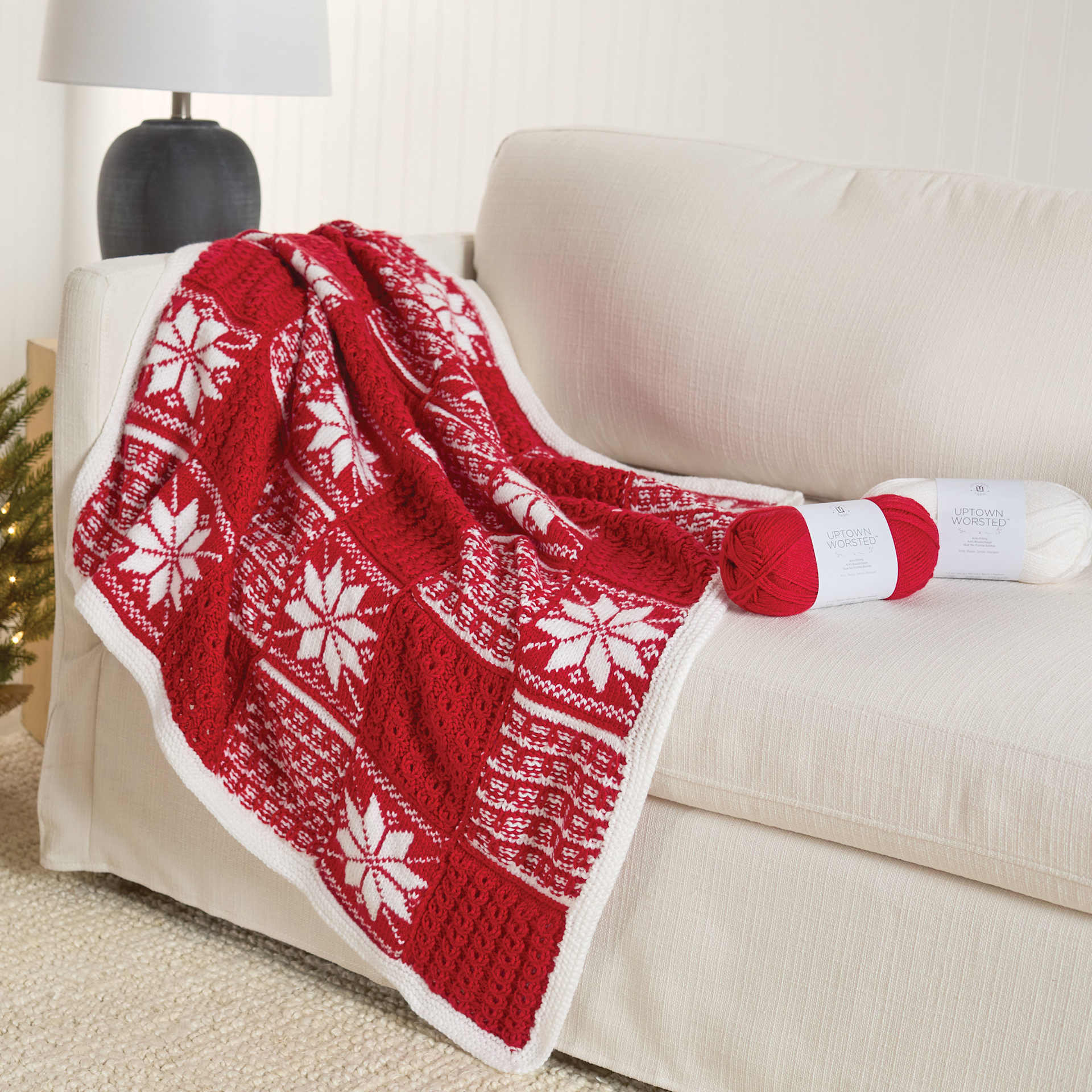Universal Yarn Traditions Blanket Kit
