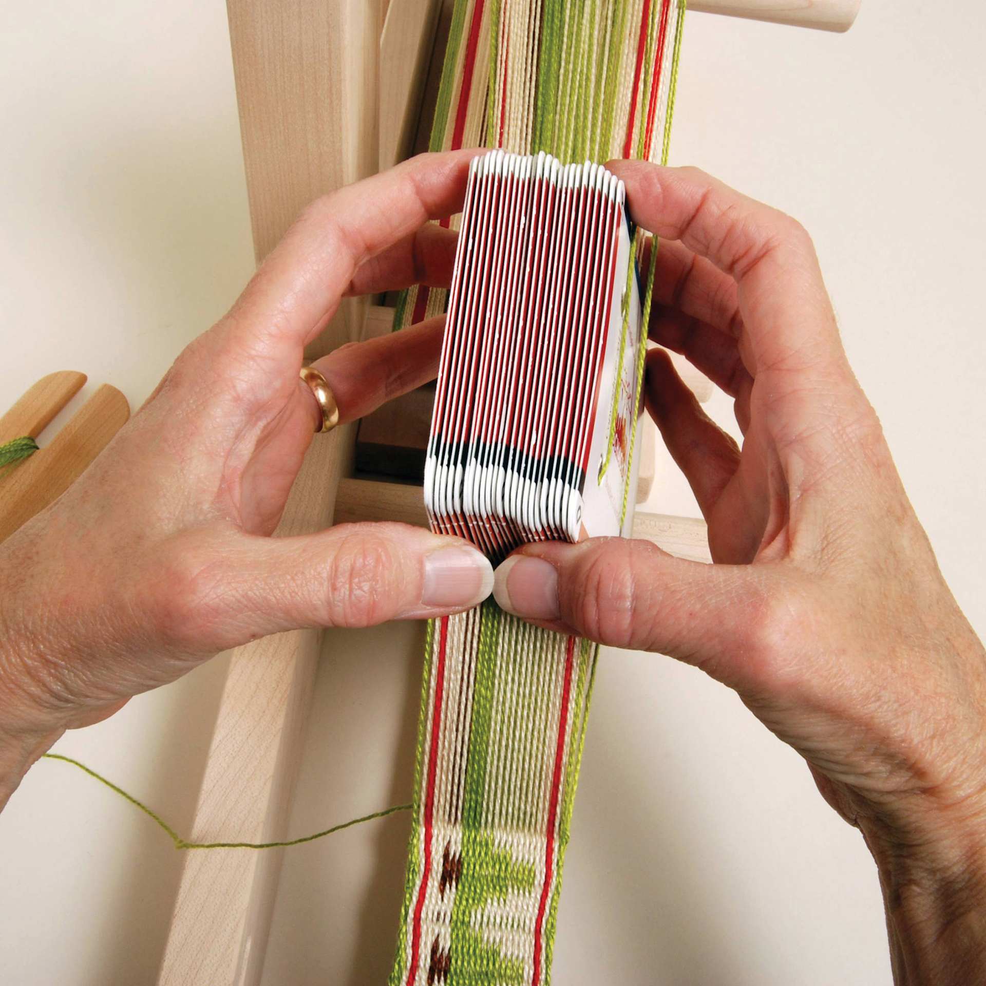Schacht Card Weaving Cards - Pkg of 25, cards held in place