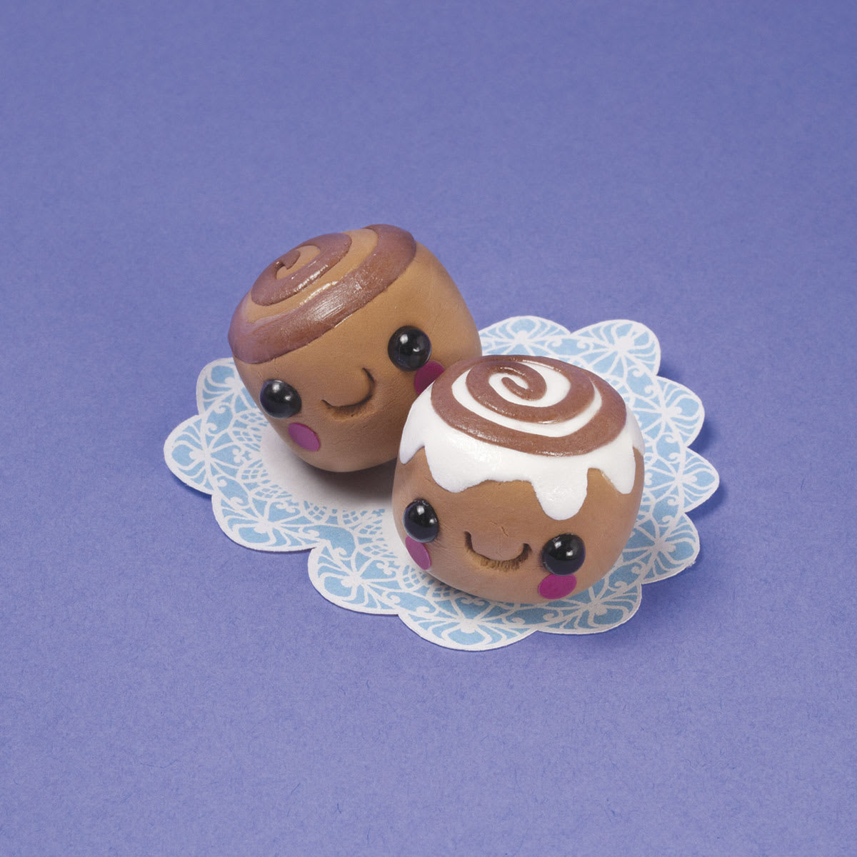 Klutz Mini Bake Shop - Finished example of sculpted and decorated Chocolate Truffles