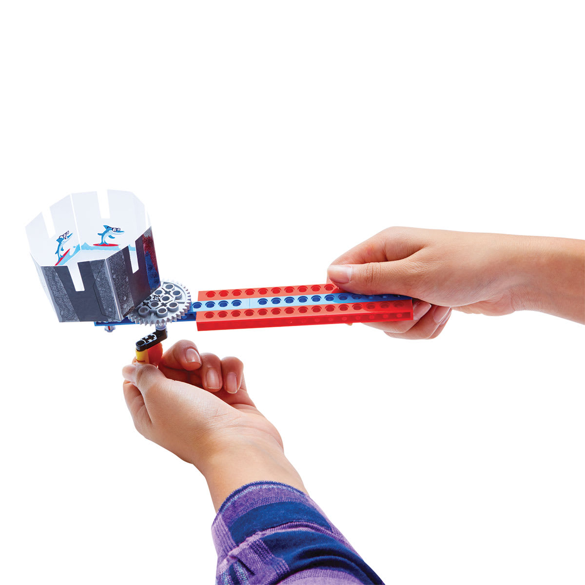 Klutz LEGO Gadgets - finished shark zoetrope