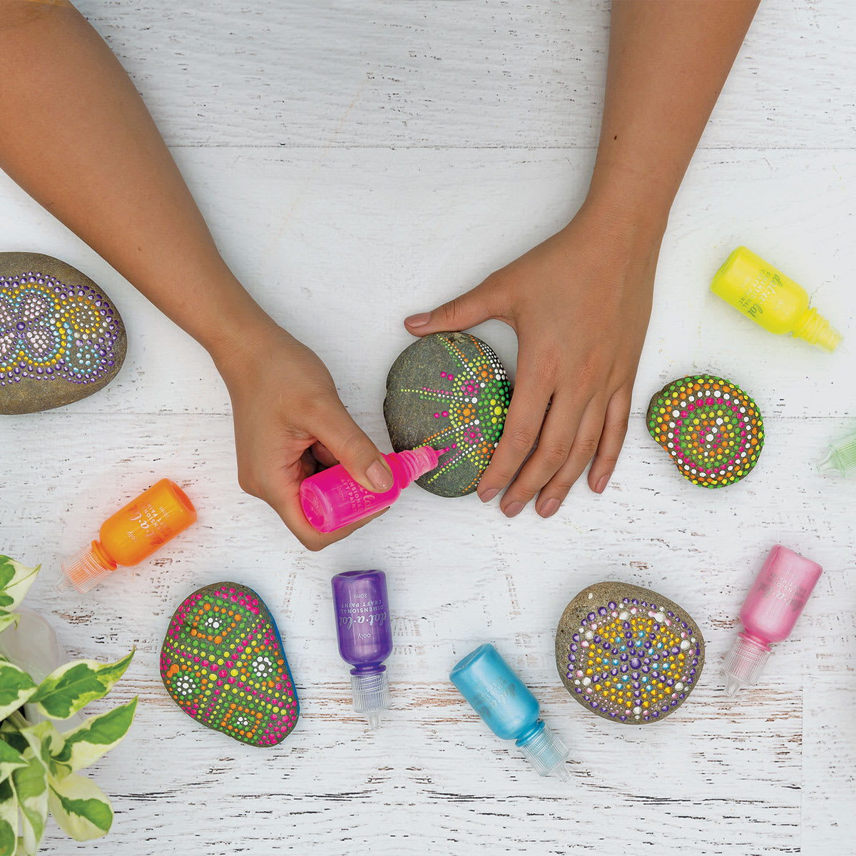 Ooly Dot A Lot Dimensional Craft Paint, Neon Brights, Set of 5 (rock decorating) 