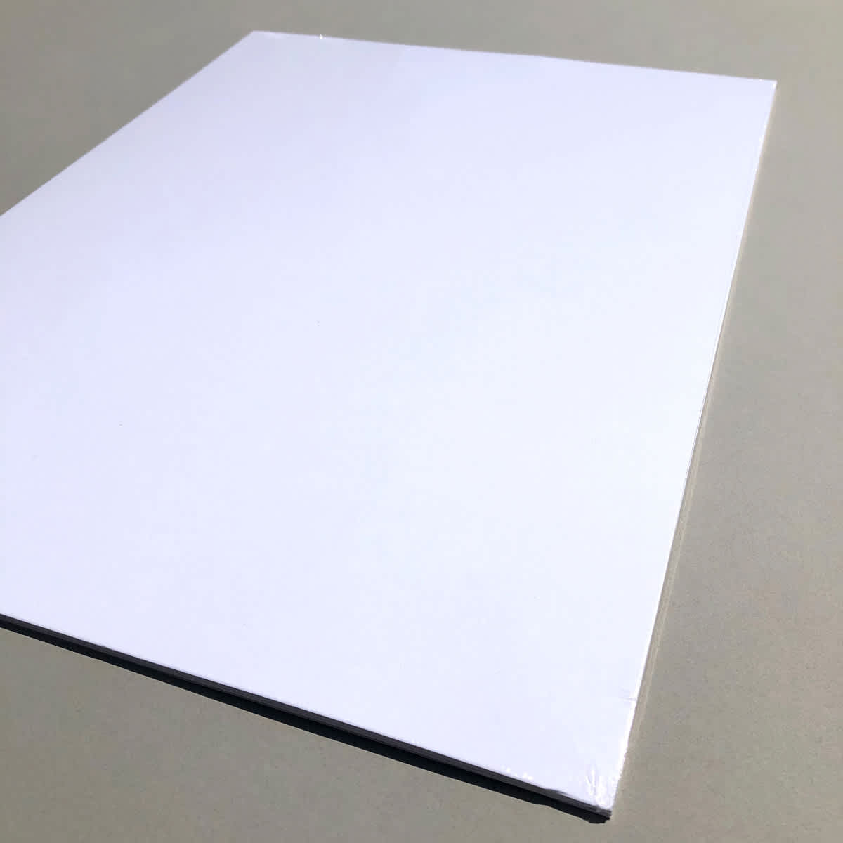 Cold-Press Illustration Board #16 All Media Board, Cold-Press White Surface,16 Ply - 15" x 20", 4/Pkg.