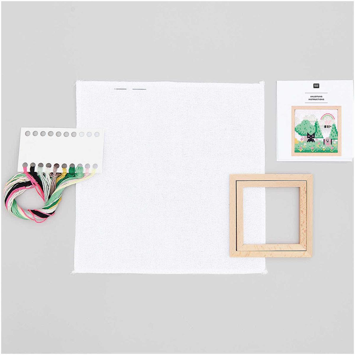 Cross Stitch Kits Pixel Art Landscape Kit - 11 x 11 cm (4.3" x 4.3")