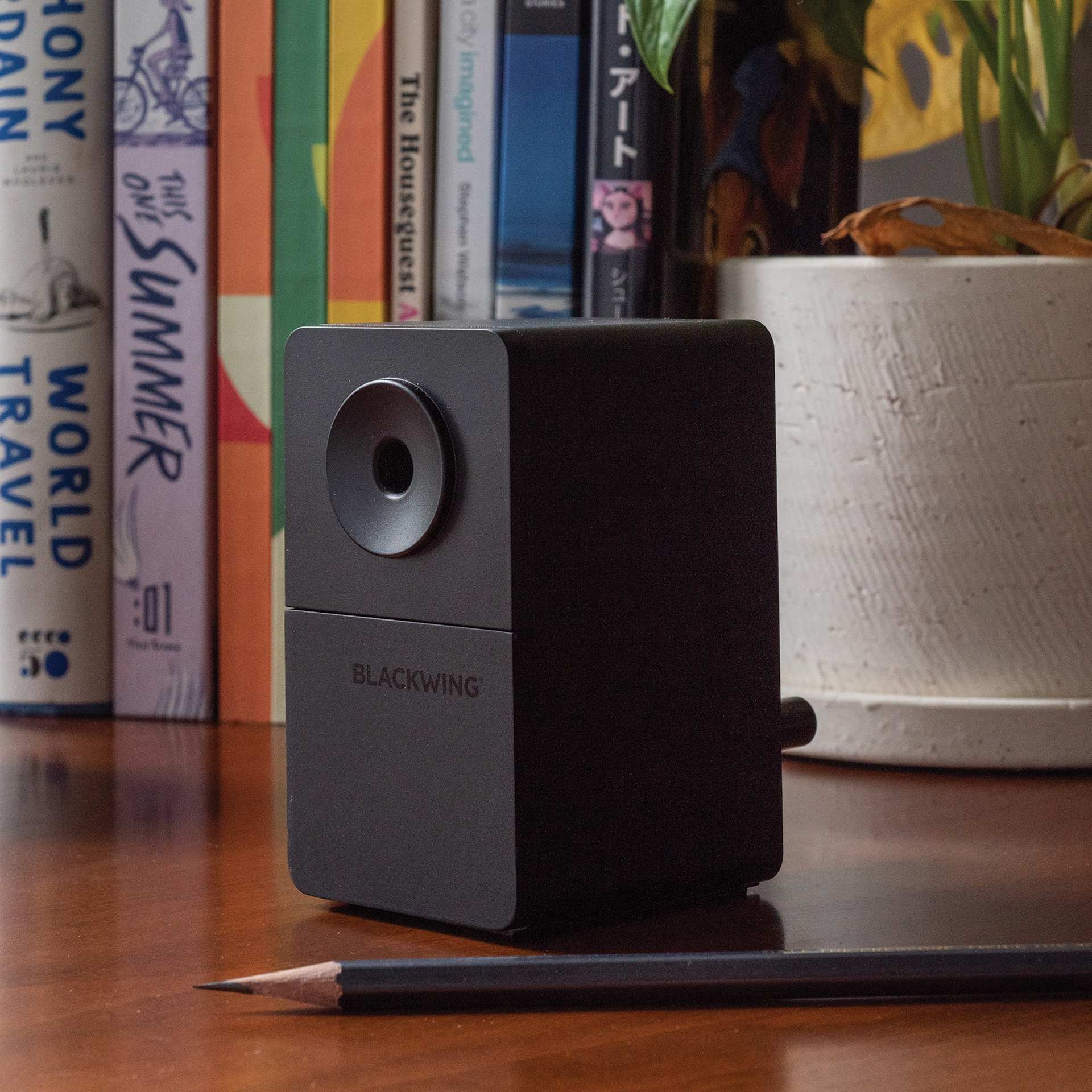 Blackwing Desktop Sharpener (sharpener sitting on office desk) Blackwing Desktop Sharpener (sharpener sitting on office desk)