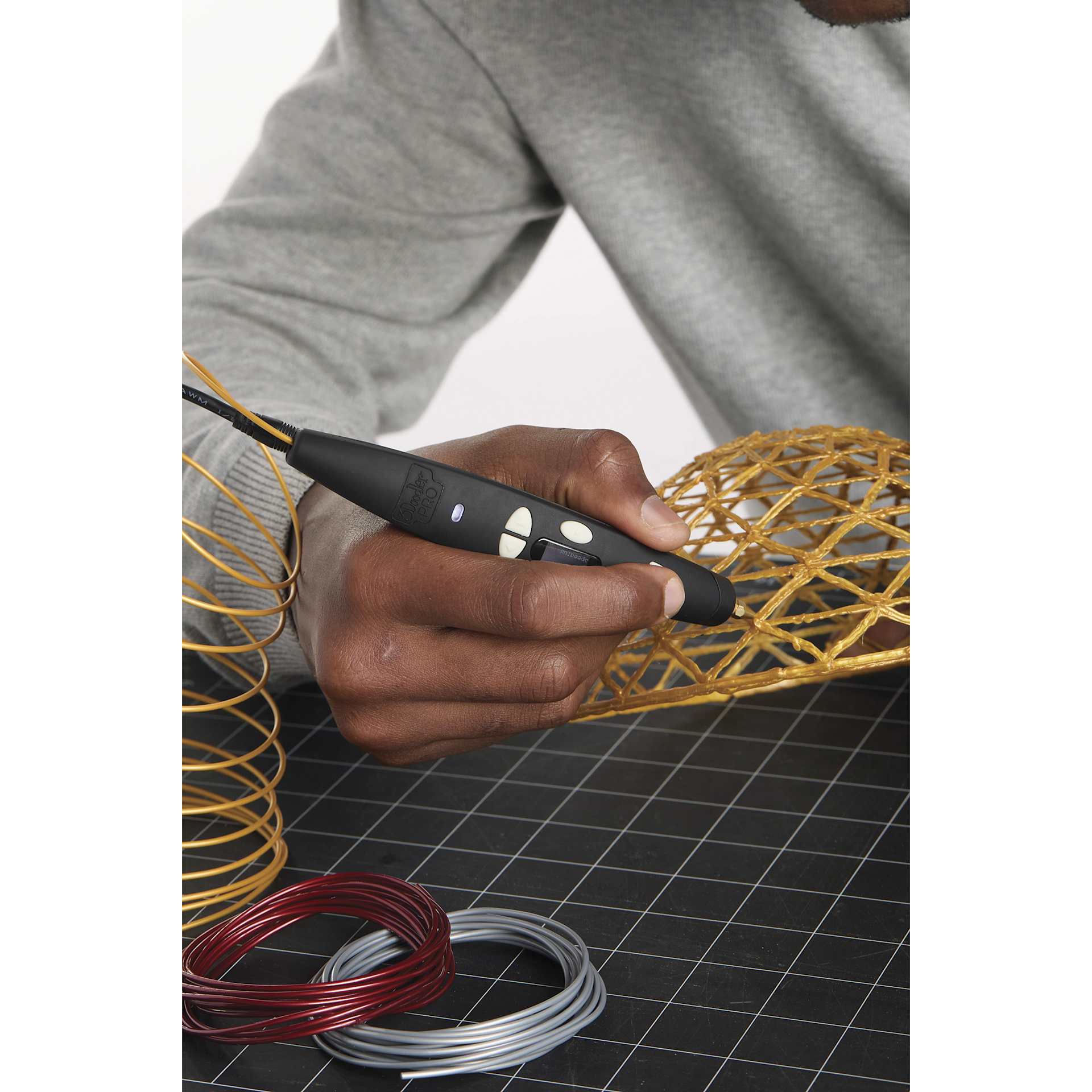 3Doodler Pro Filament Refills - Set of 7 - in use