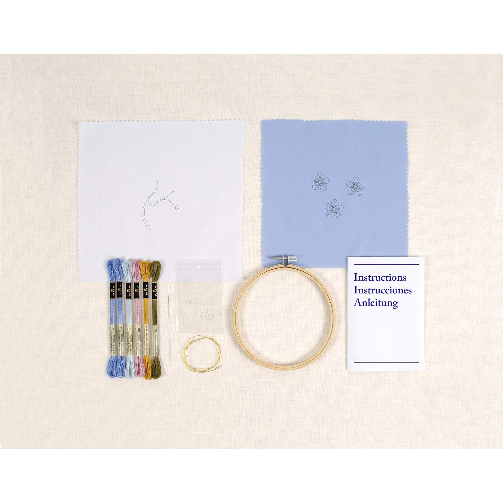 DMC 3D Embroidery Kit - Forget-Me-Not contents