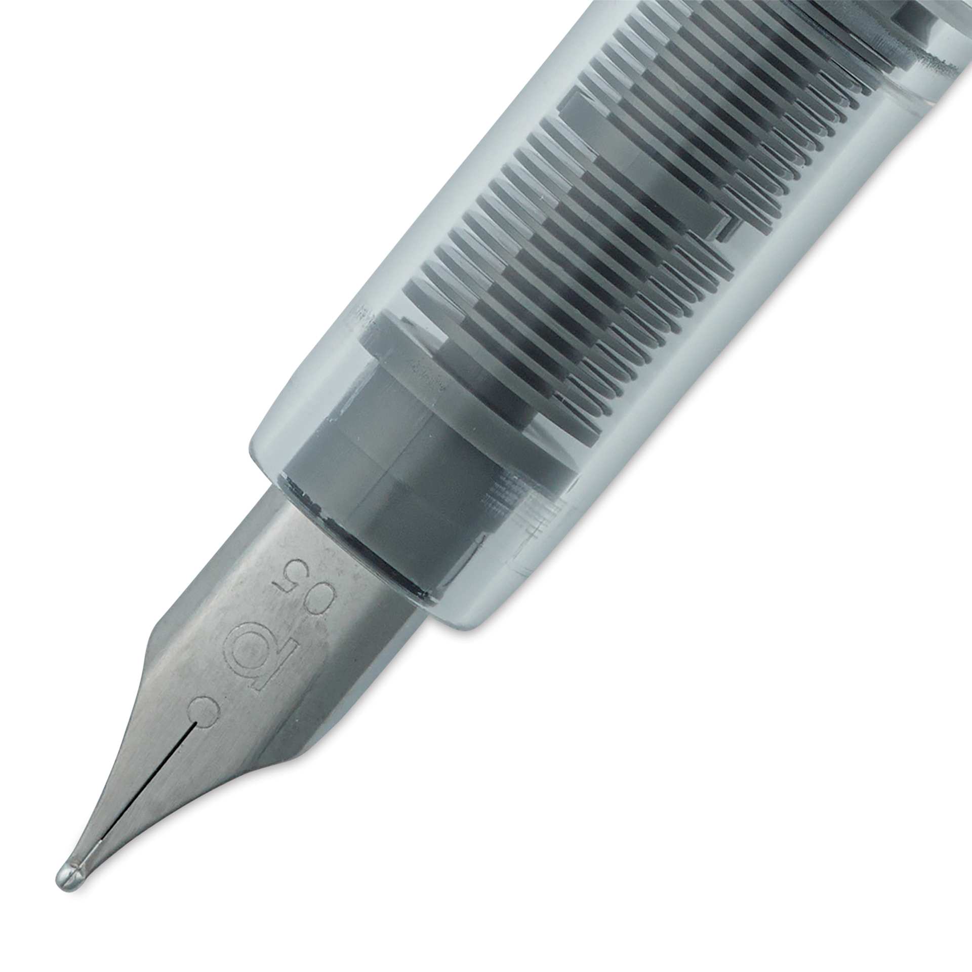 Platinum Preppy Fountain Pen - Black, Medium, close-up, front of nib
