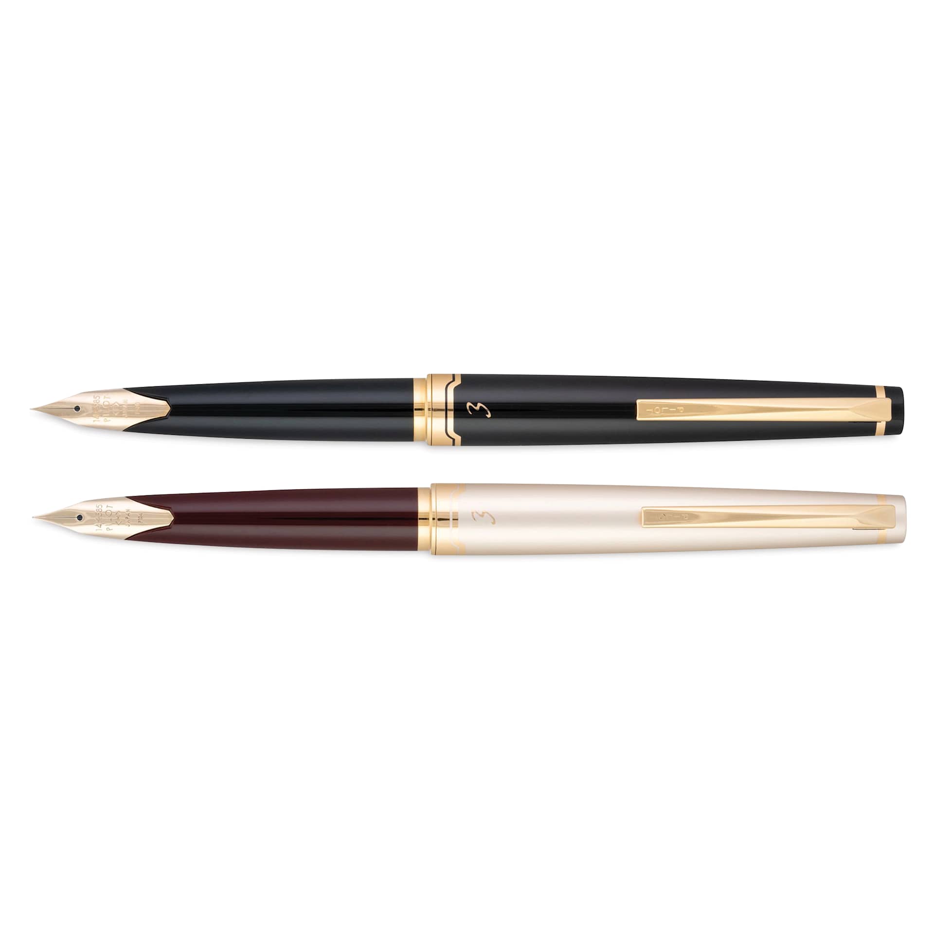 Pilot E59S Fountain Pens, laid out (image may show different size nibs)