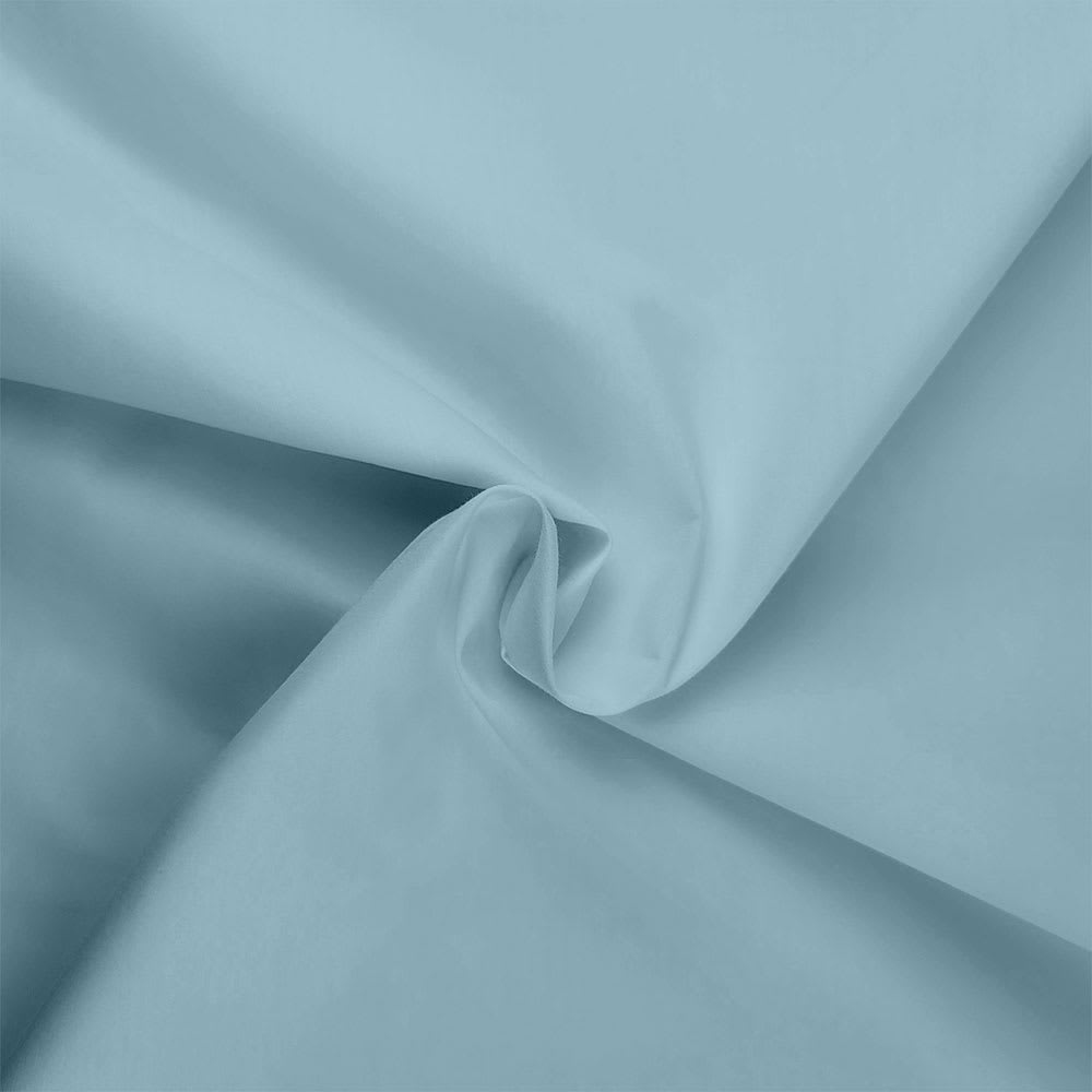 Camelot Broadcloth - Light Blue, 44" x 30 yds, rolled up