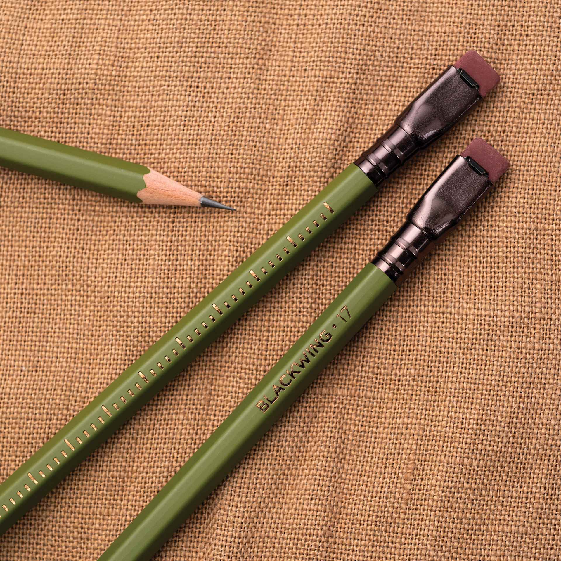 Blackwing Volume 17 The Garden Pencil, close-up of three pencils showing point and imprints