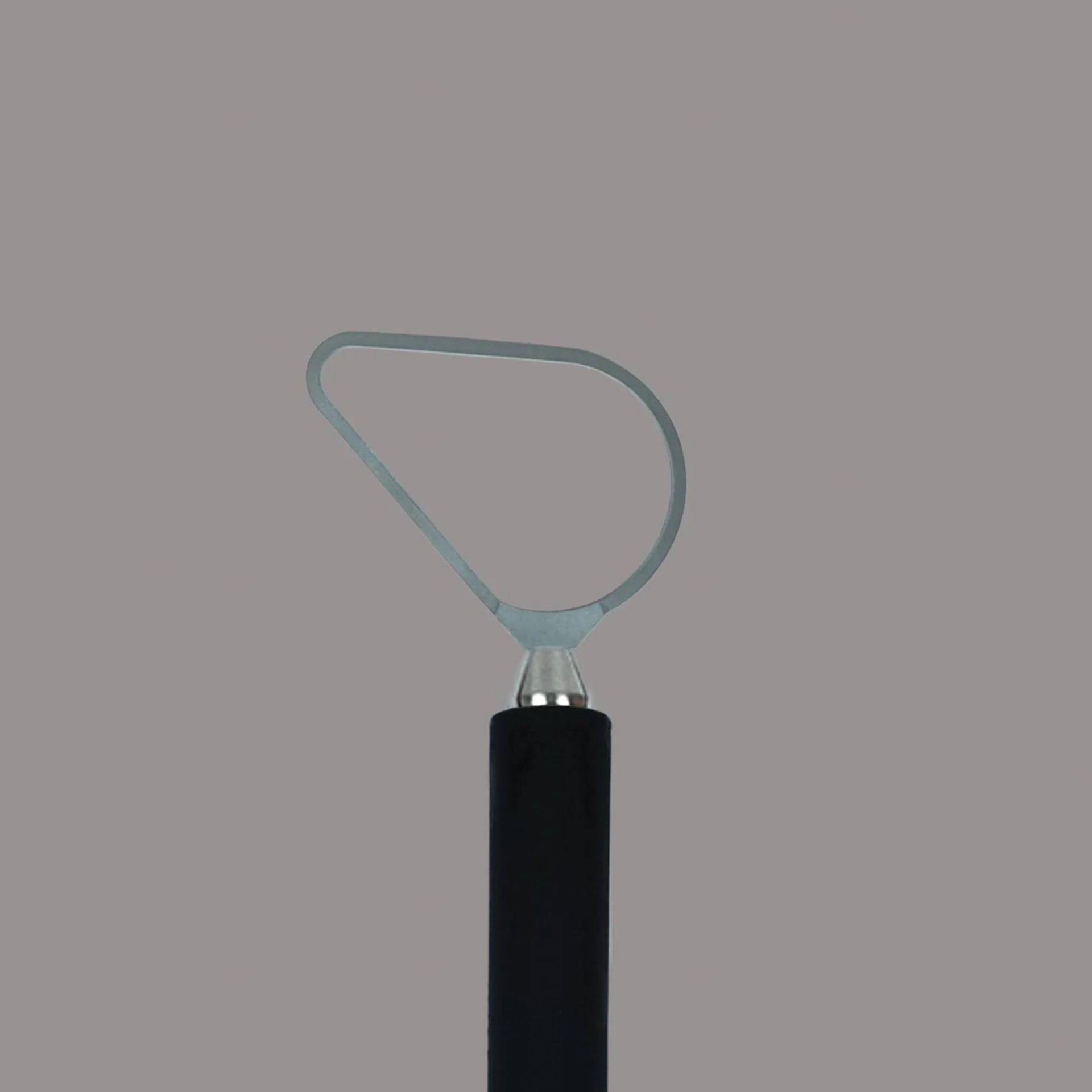Tortuga Tools Drop Trimming Tool - Pepper close up showing tip