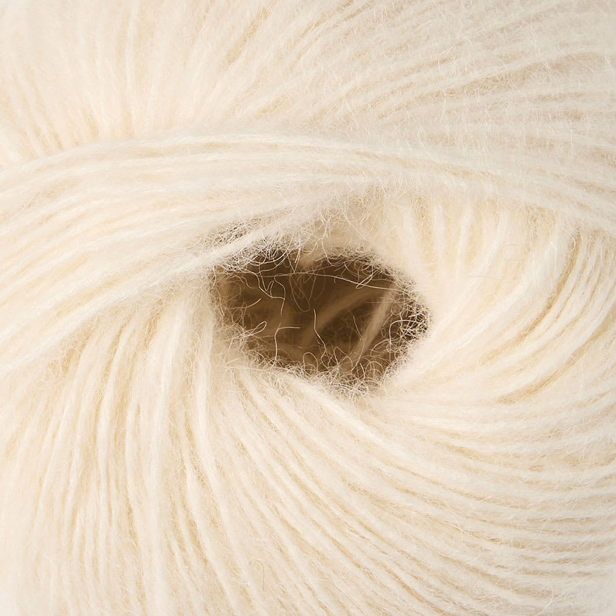 Mode at Rowan Alpaca Cotton Yarn - Snowflake, 131 yds close up to show texture