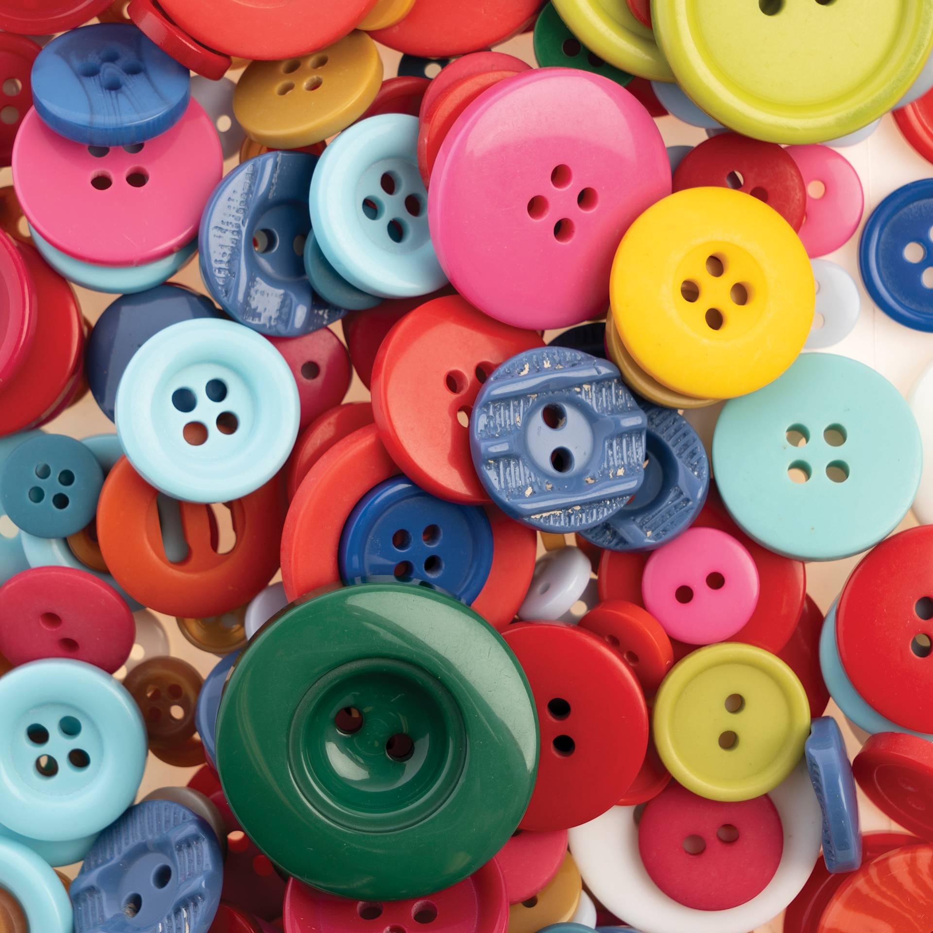 John Bead Nutton But Buttons - Mixed, Resin
