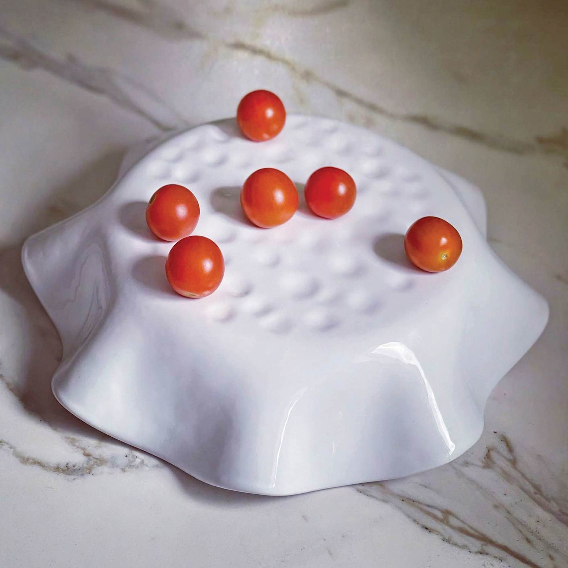 Sio-2 PA White Earthenware Clay - finished piece by @daniel_ceramics