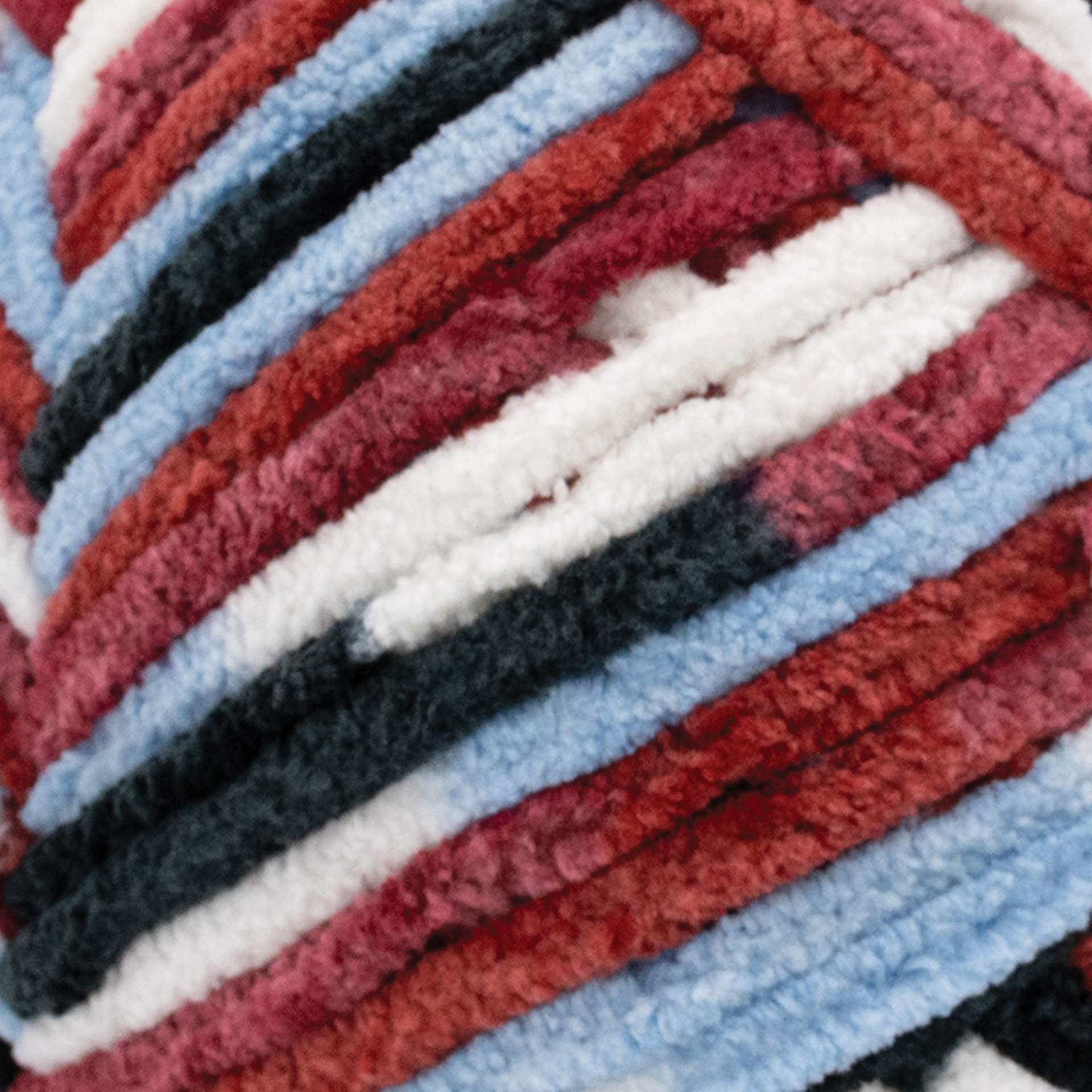 Lion Brand Cover Story Favorite Blanket Yarn - Burrr-Berry, 10.5 oz close up to show texture