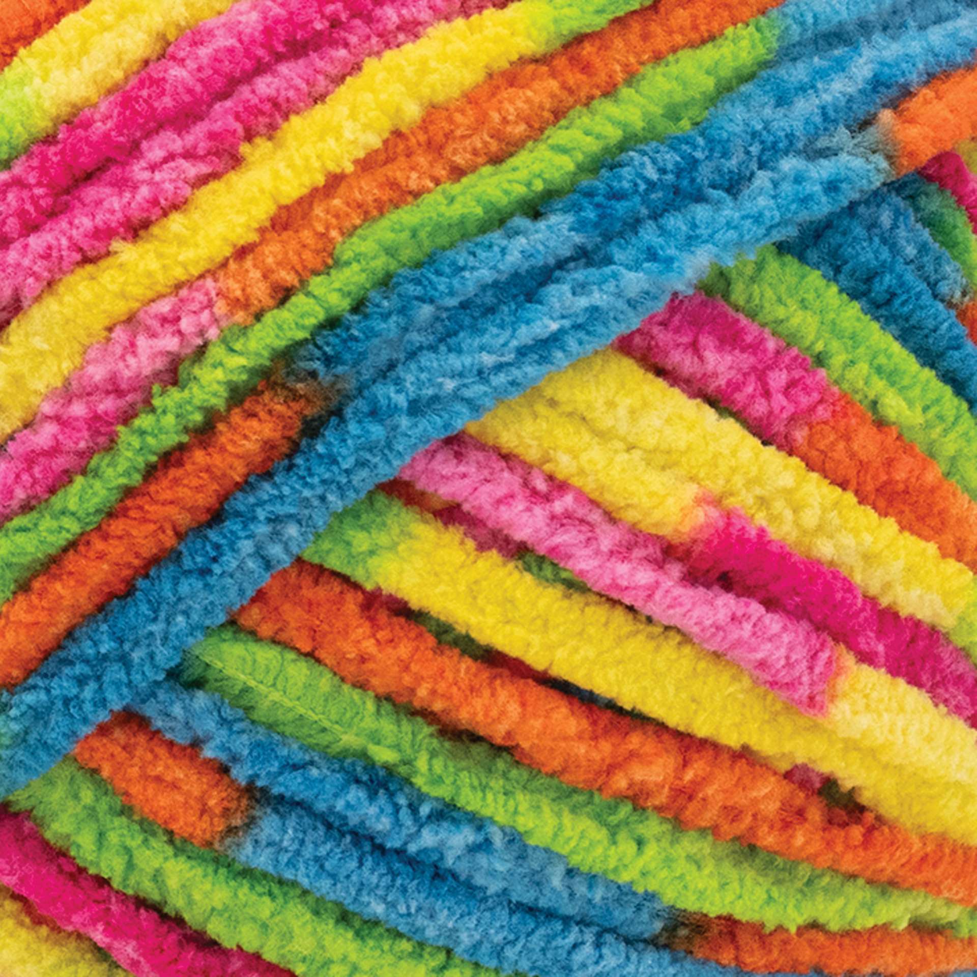 Lion Brand Cover Story Favorite Blanket Yarn - Frizzle, 10.5 oz close up to show texture